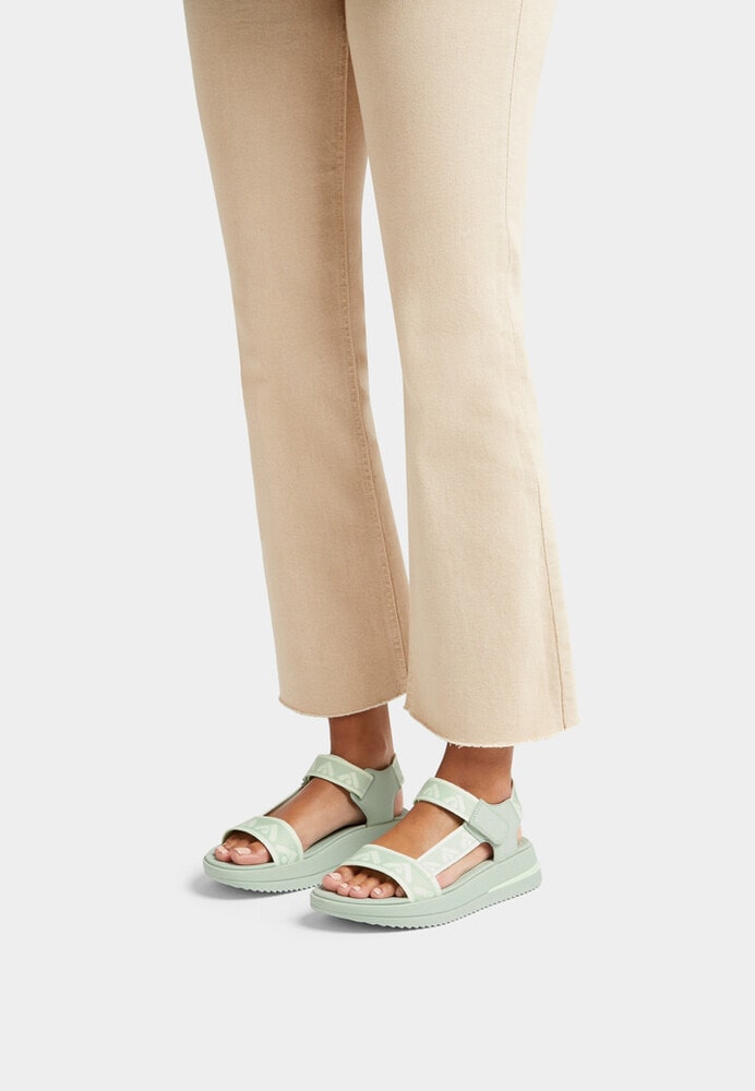 Fitflop Sandale »SURFF WEBBING BACK«, Sommerschuh, Sandalette, Keilabsatz, mit Microwobbleboard - Fussbett