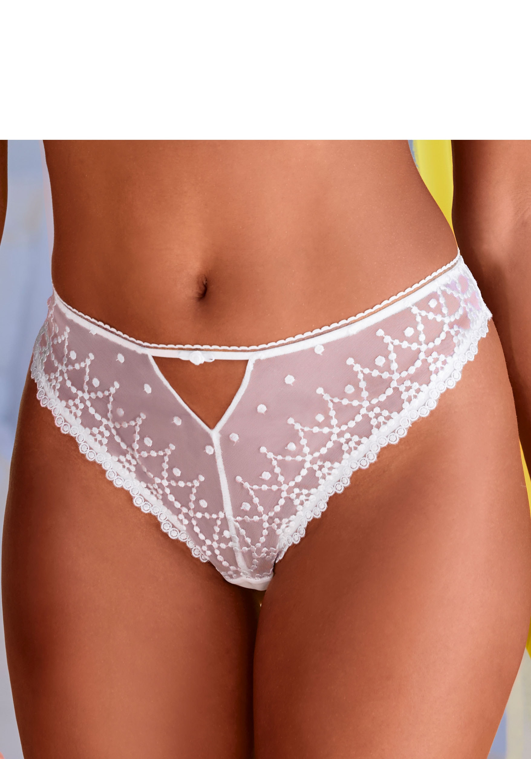 Image of LASCANA String "Fabia" aus edler Stickereispitze in dezent transparenter Optik
