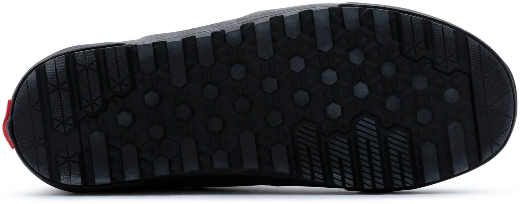 Vans Sneaker »SK8-Hi MTE-2«, mit kontrastfarbenem Logo an der Ferse