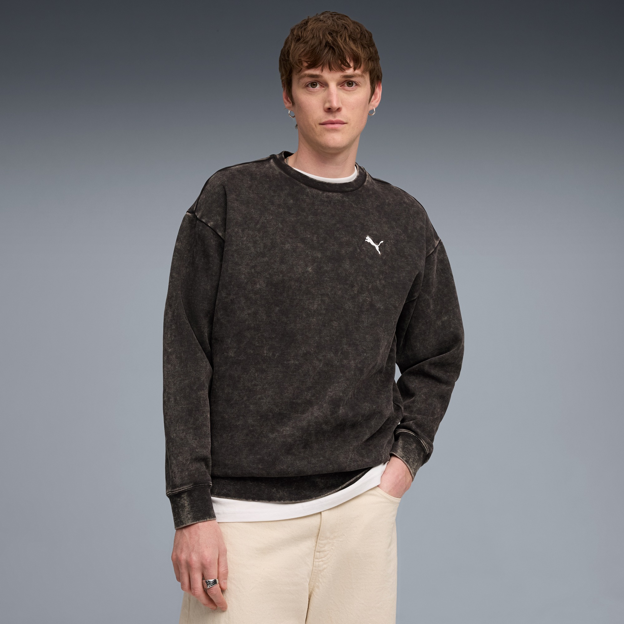 Image of PUMA Langarmshirt "ESS ELEVATED RELAXED WASH CREW FL" sportlicher Stil