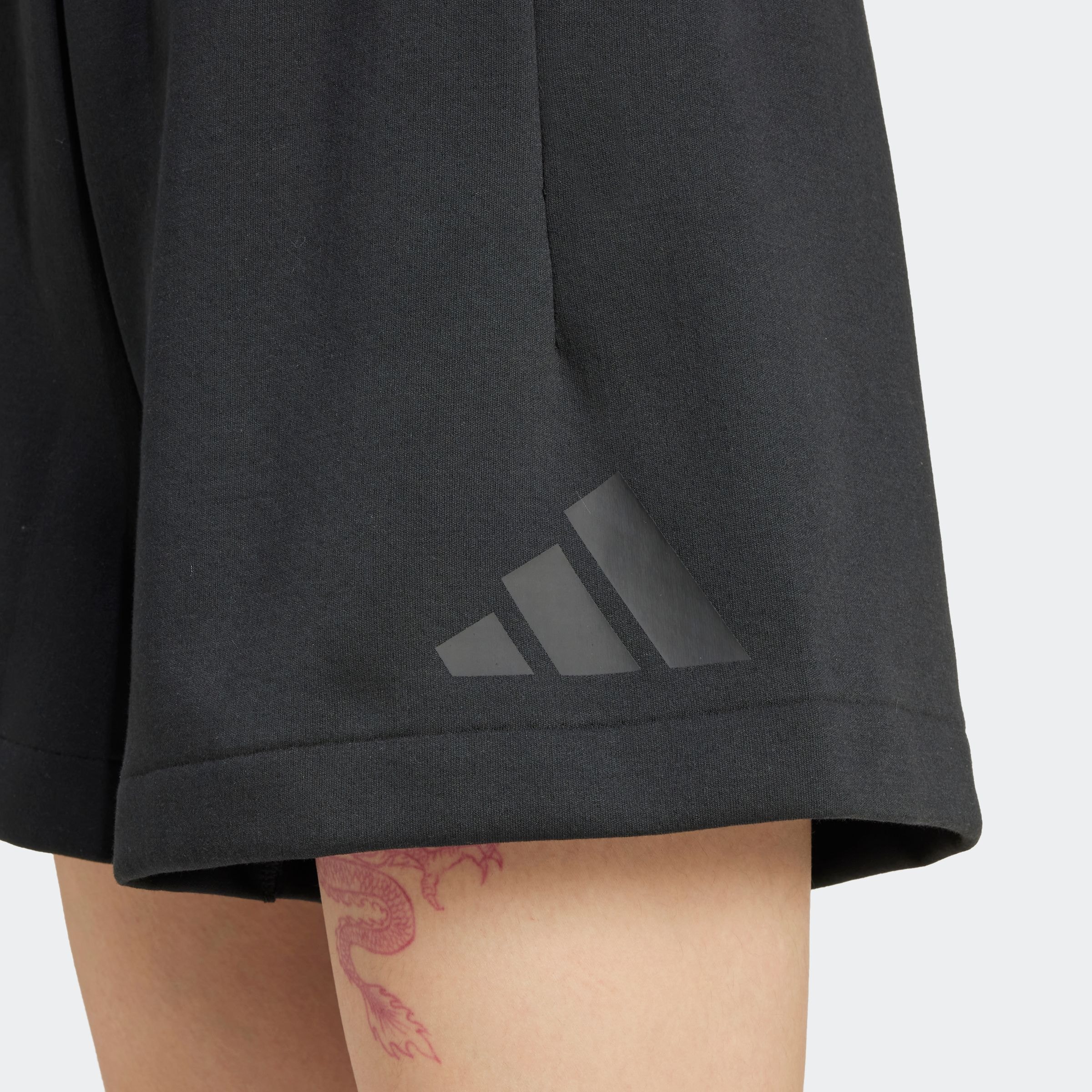 adidas Sportswear Shorts »W Z.N.E. SHORT«, (1 tlg.)