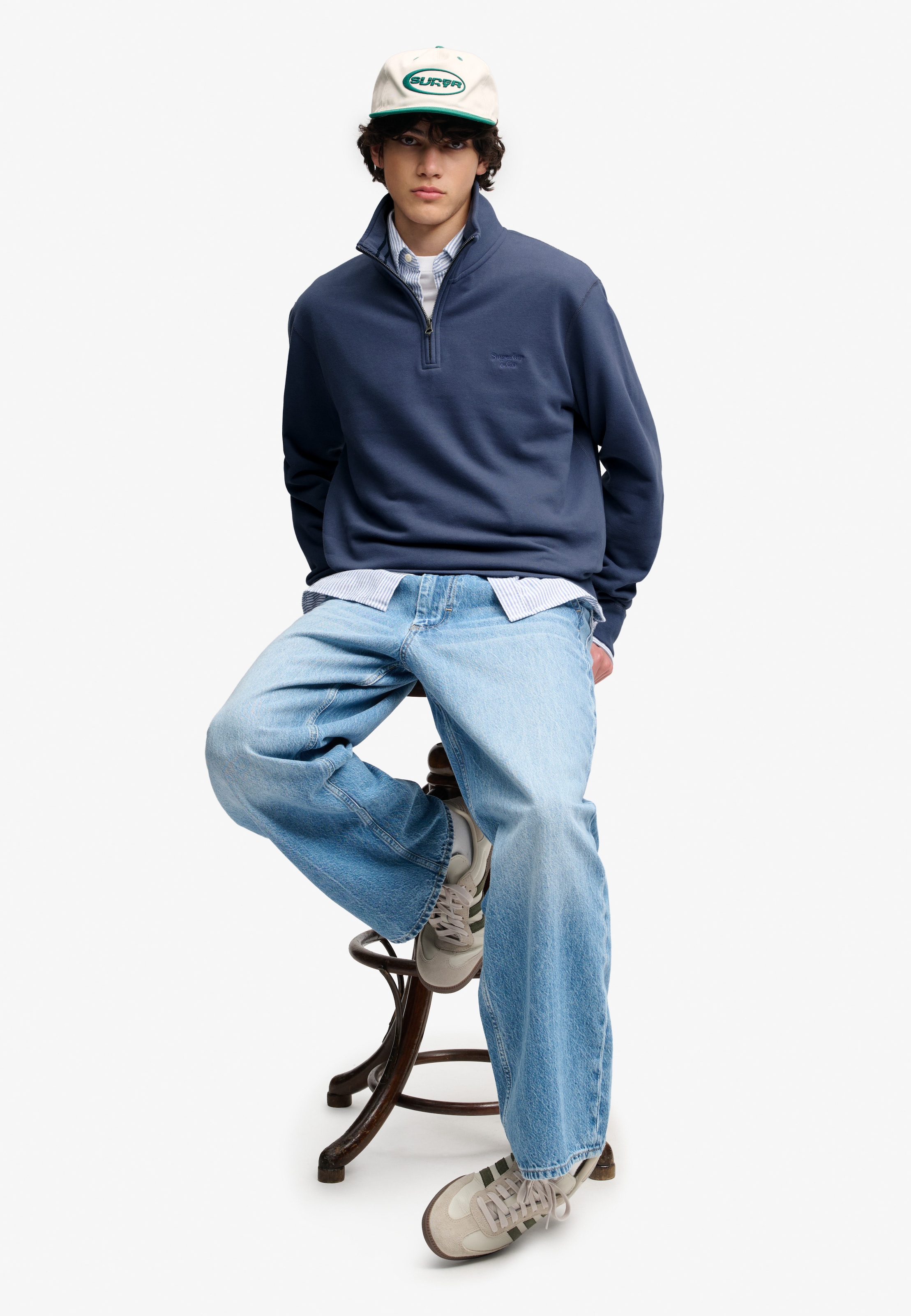 Superdry Sweat-shirt »ESSENTIAL SERIF LOGO HALF ZIP«, Baumwollmischung
