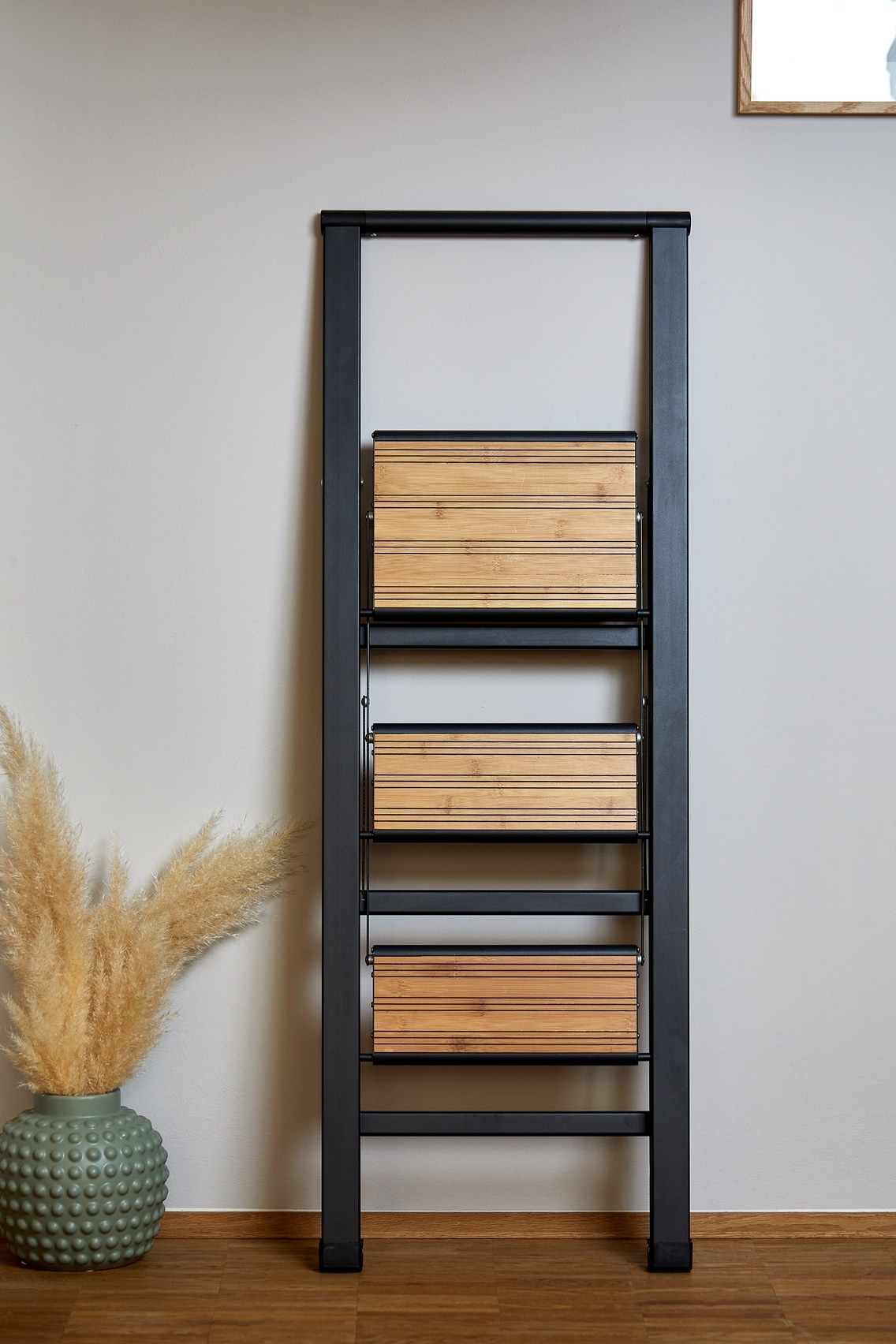 WENKO Escabeau »Modell Alu-Design« rutschsichere XXL-Stufen, robustes Aluminium in Kombination mit Bambus