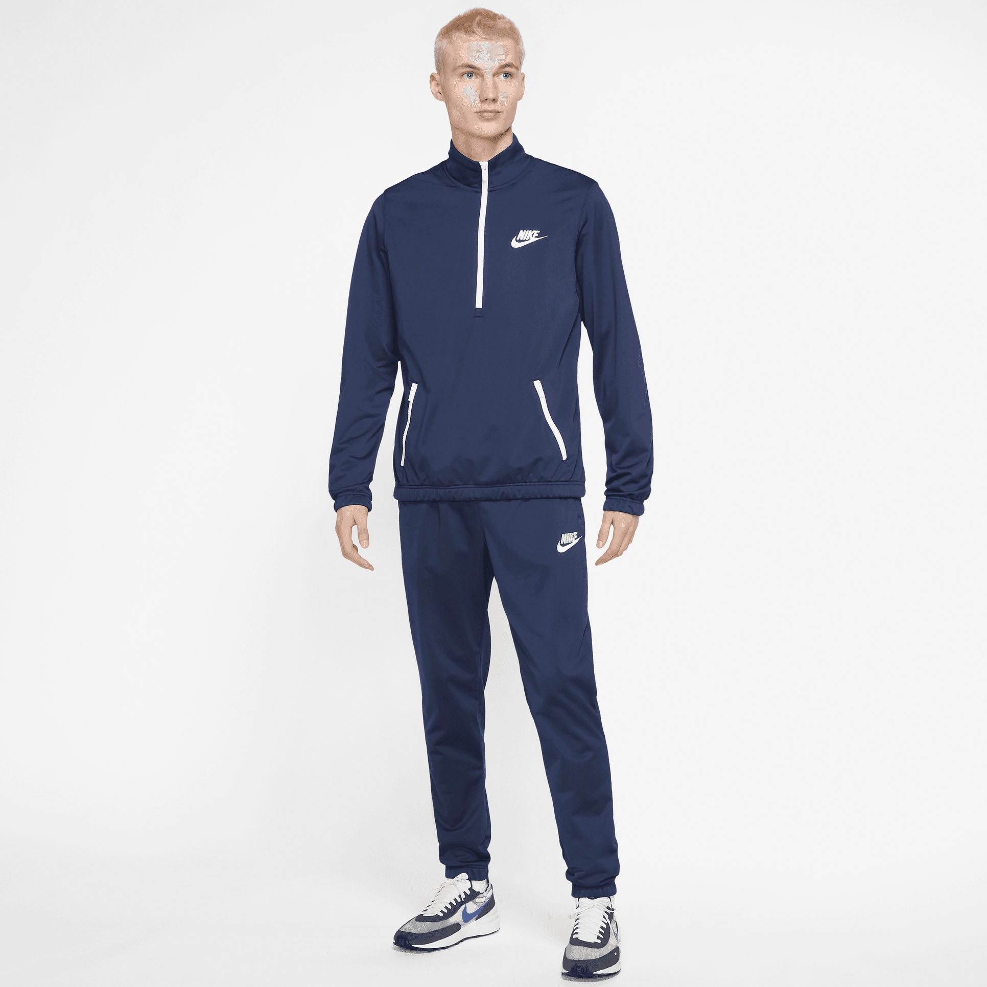 ♕ Nike Sportswear Trainingsanzug »Sport (Set, tlg.) Essentials Track versandkostenfrei Men\'s Suit«, 2 Poly-Knit auf