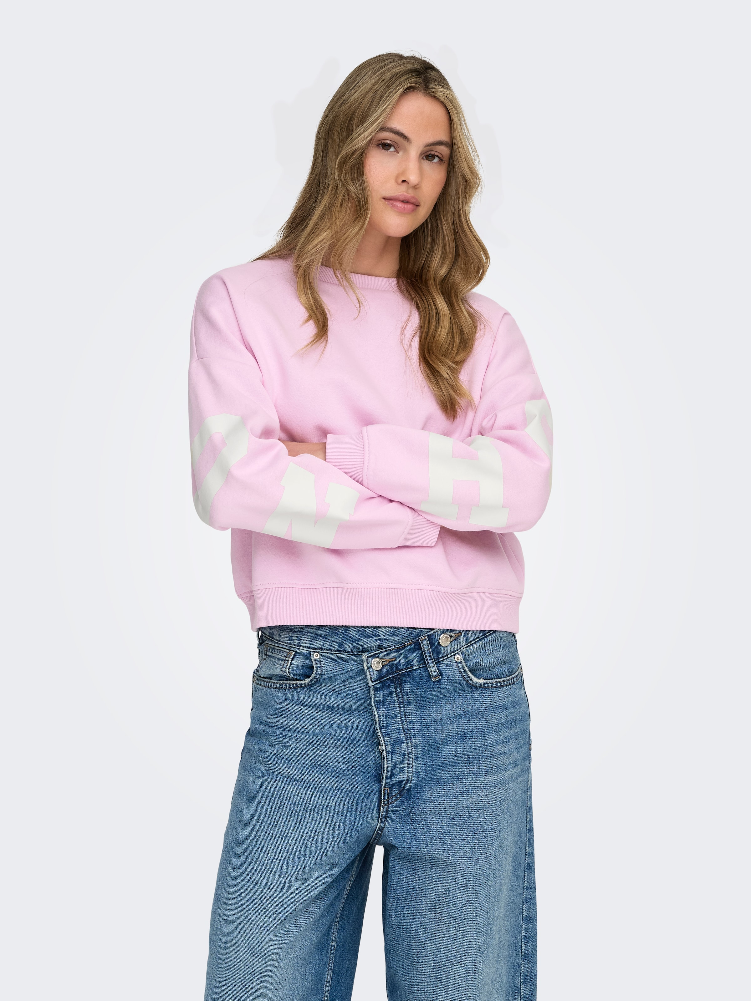 ONLY Sweatshirt »ONLSWEAT L/S BACK/SLEEVE PRINT SWT NOOS«
