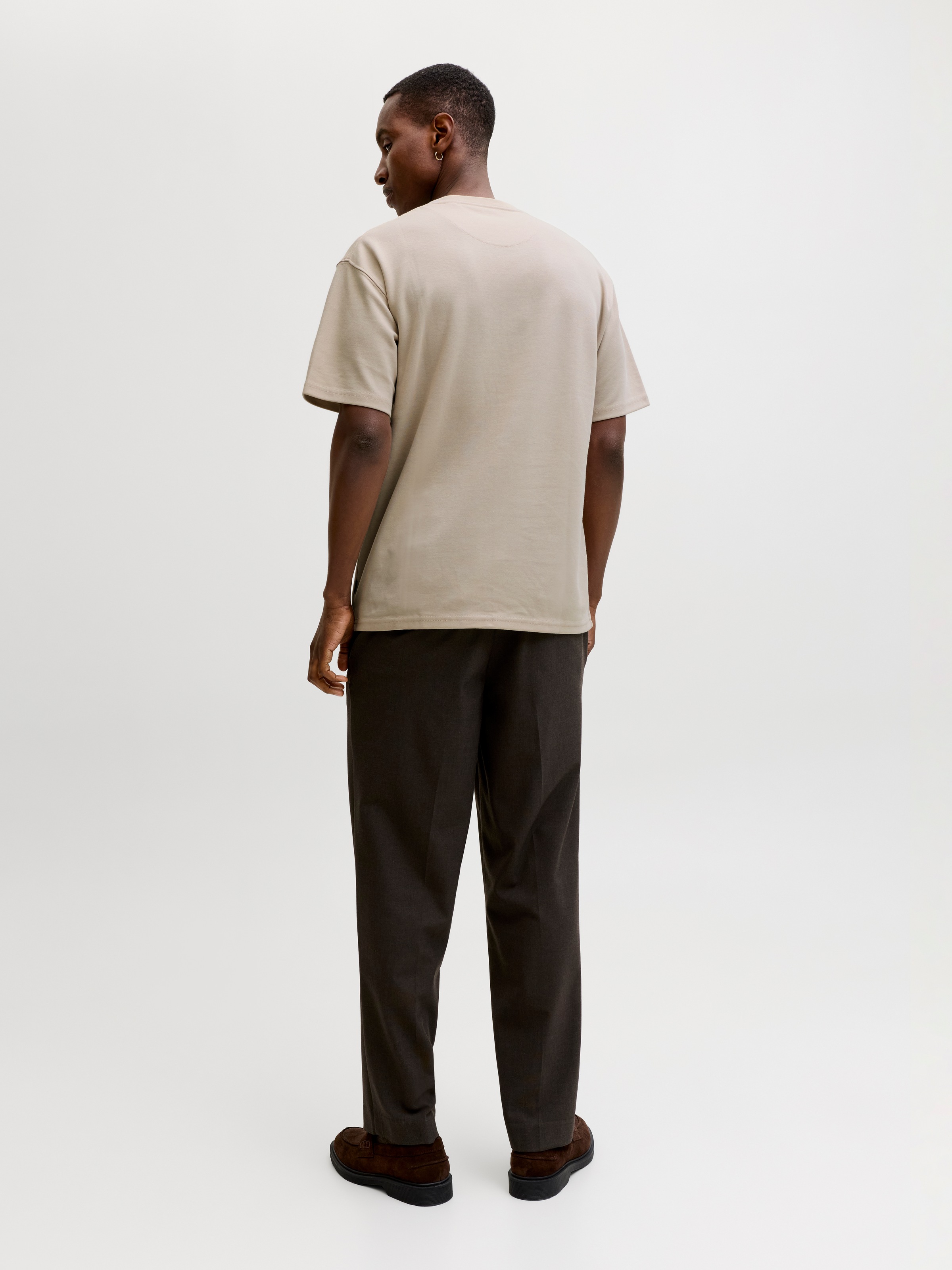 Jack & Jones T-shirt à manches courtes »JPRBLAETHAN SS LOGO TEE SN« mélange de matériaux, coupe régulière