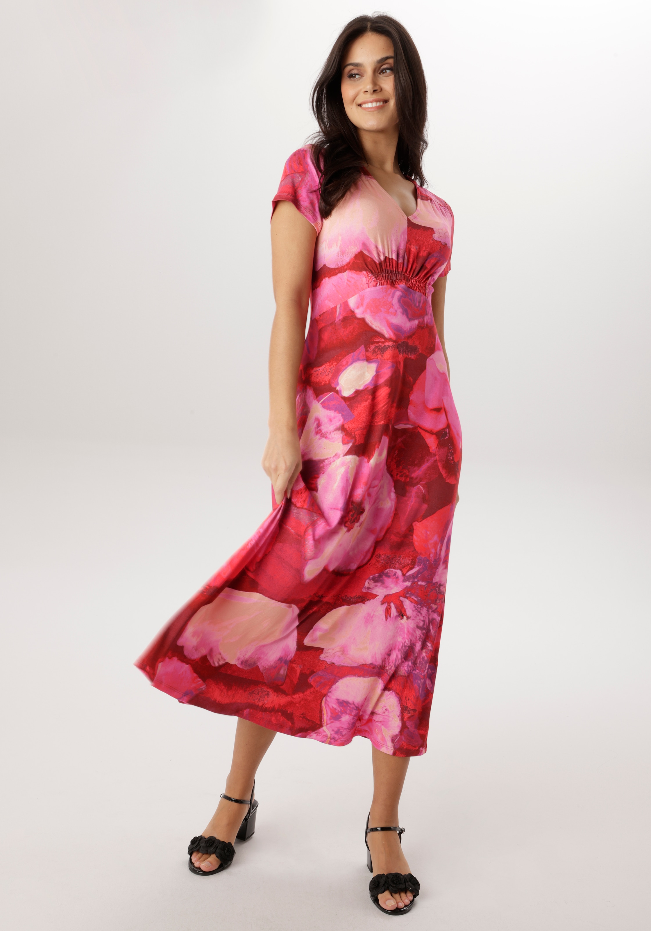 Aniston SELECTED Robe midi mit Smok-Details und fantasievollem Blütendruck - NEUE KOLLEKTION