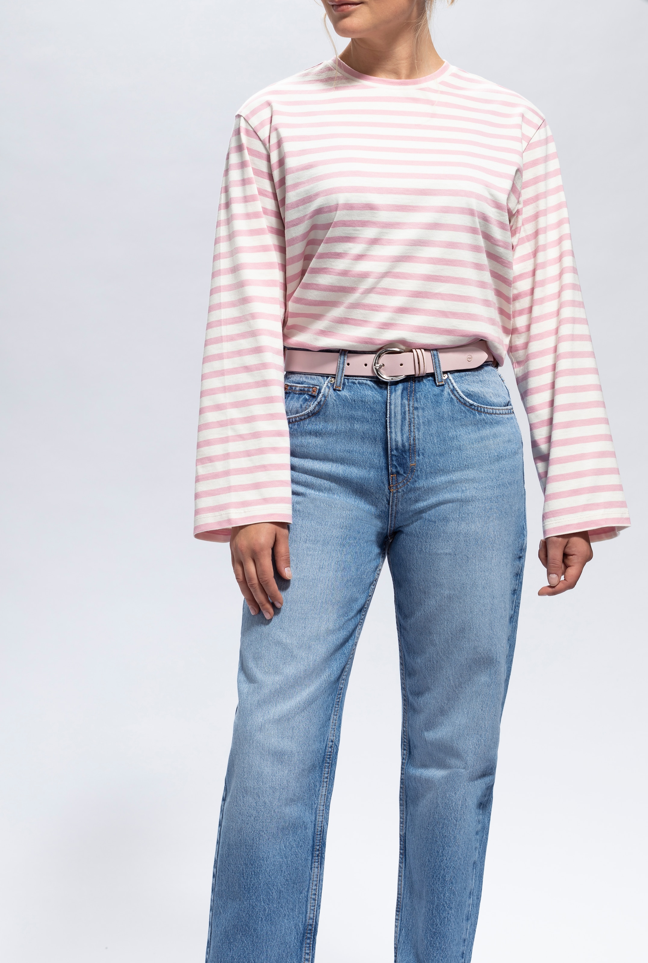 Tamaris Ceinture en cuir mit glänzender silberfarbener Schliesse