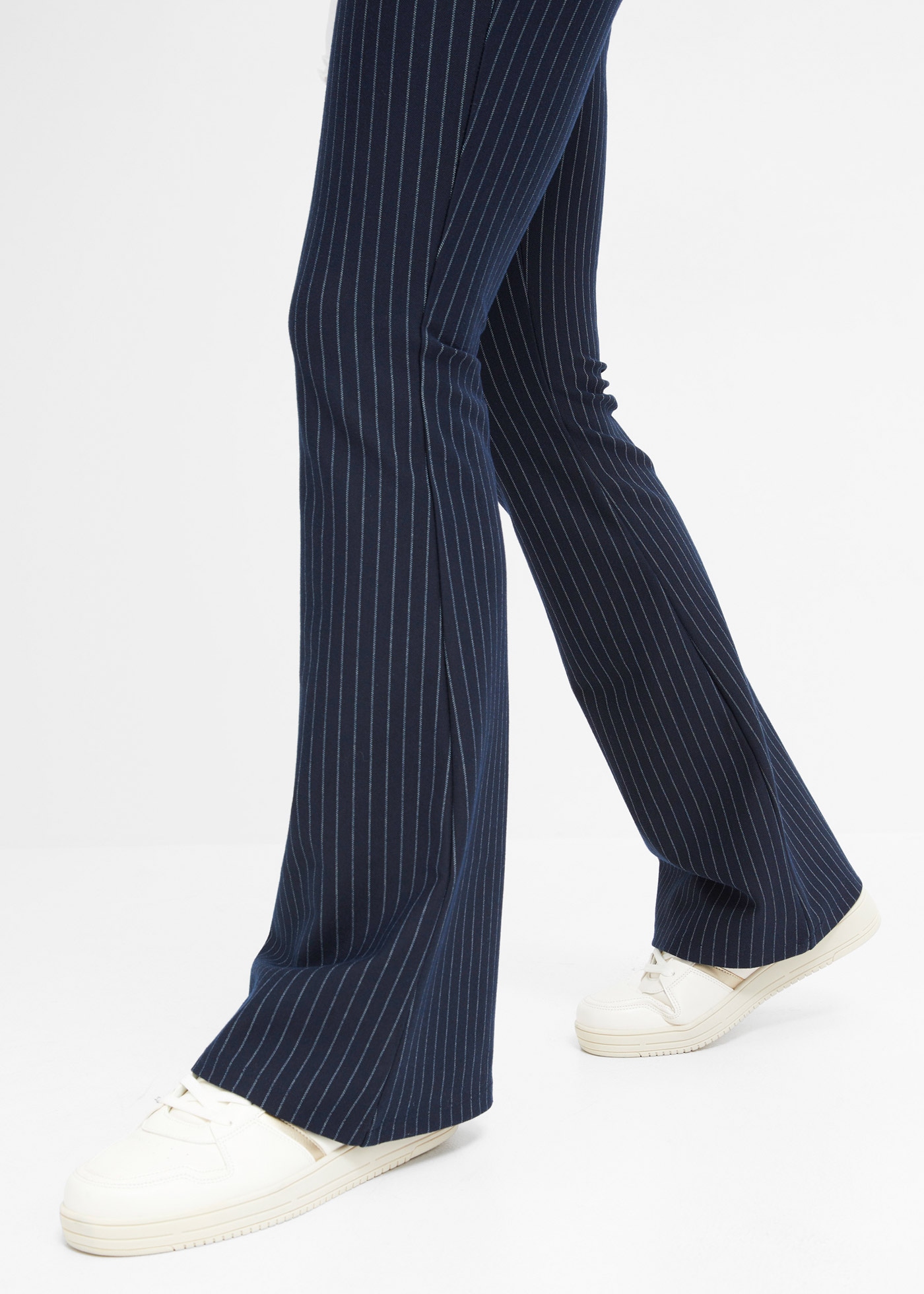 bonprix Schlupfhose  aus Polyester, Viskose und Elasthan, High Waist Schnitt, Skinny Fit