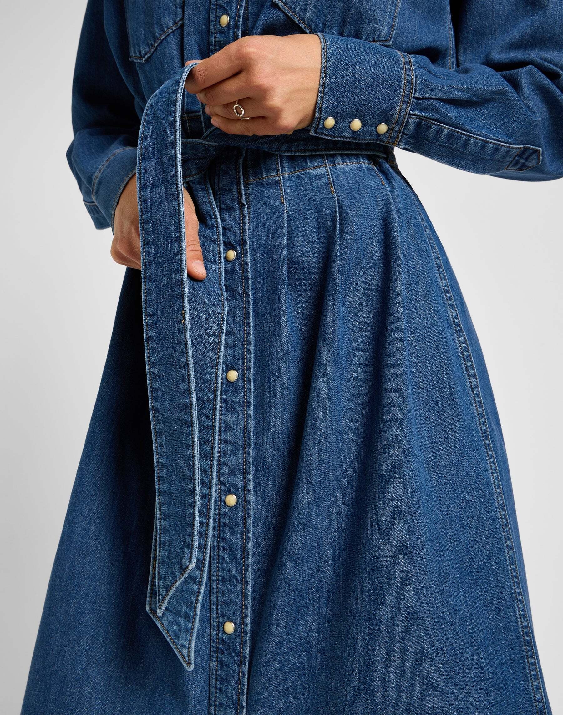 Lee® Robe en jean »Lee Jeanskleid Belted Western Dress«