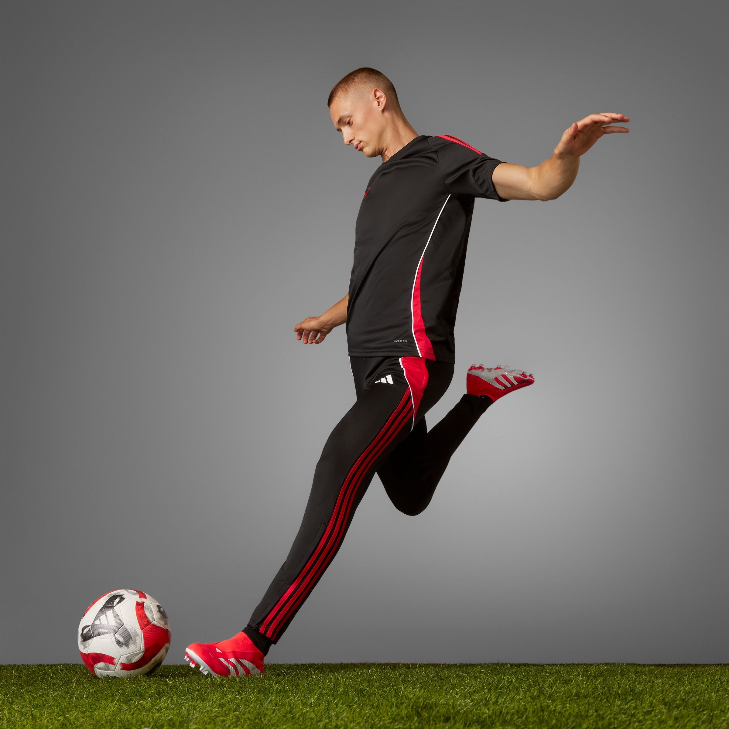adidas Performance Fussballschuh »PREDATOR LEAGUE LACELESS FG/MG«