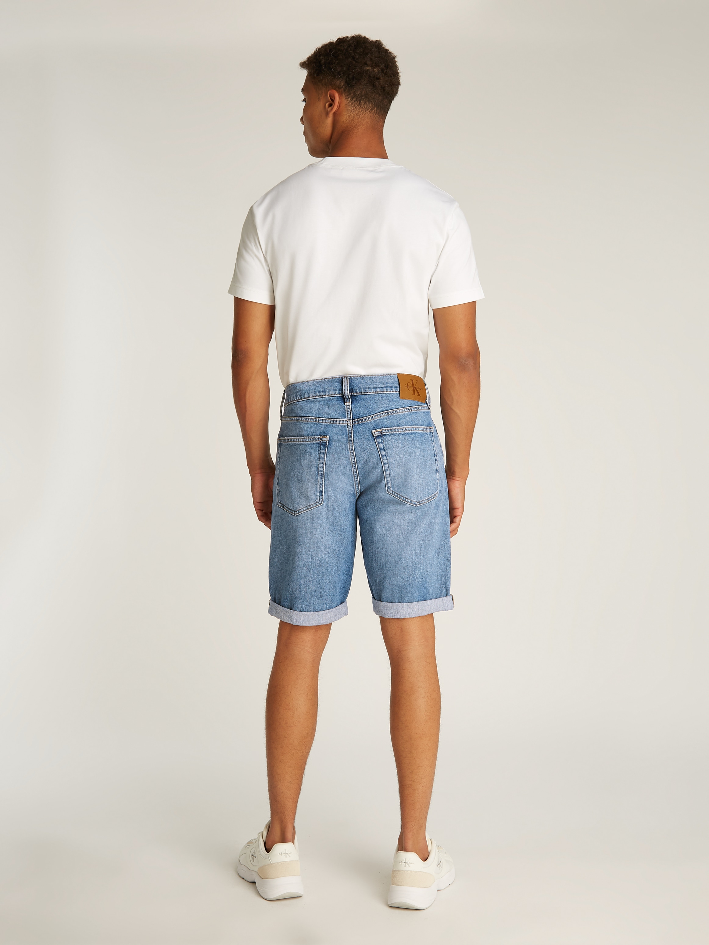 Calvin Klein Jeans Shorts »SLIM SHORT«, mit Umschlagsaum