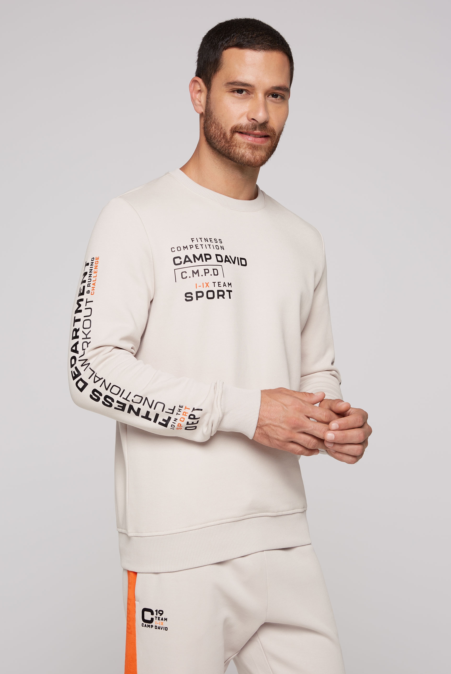 Sweatshirt, mit auffälligen Prints