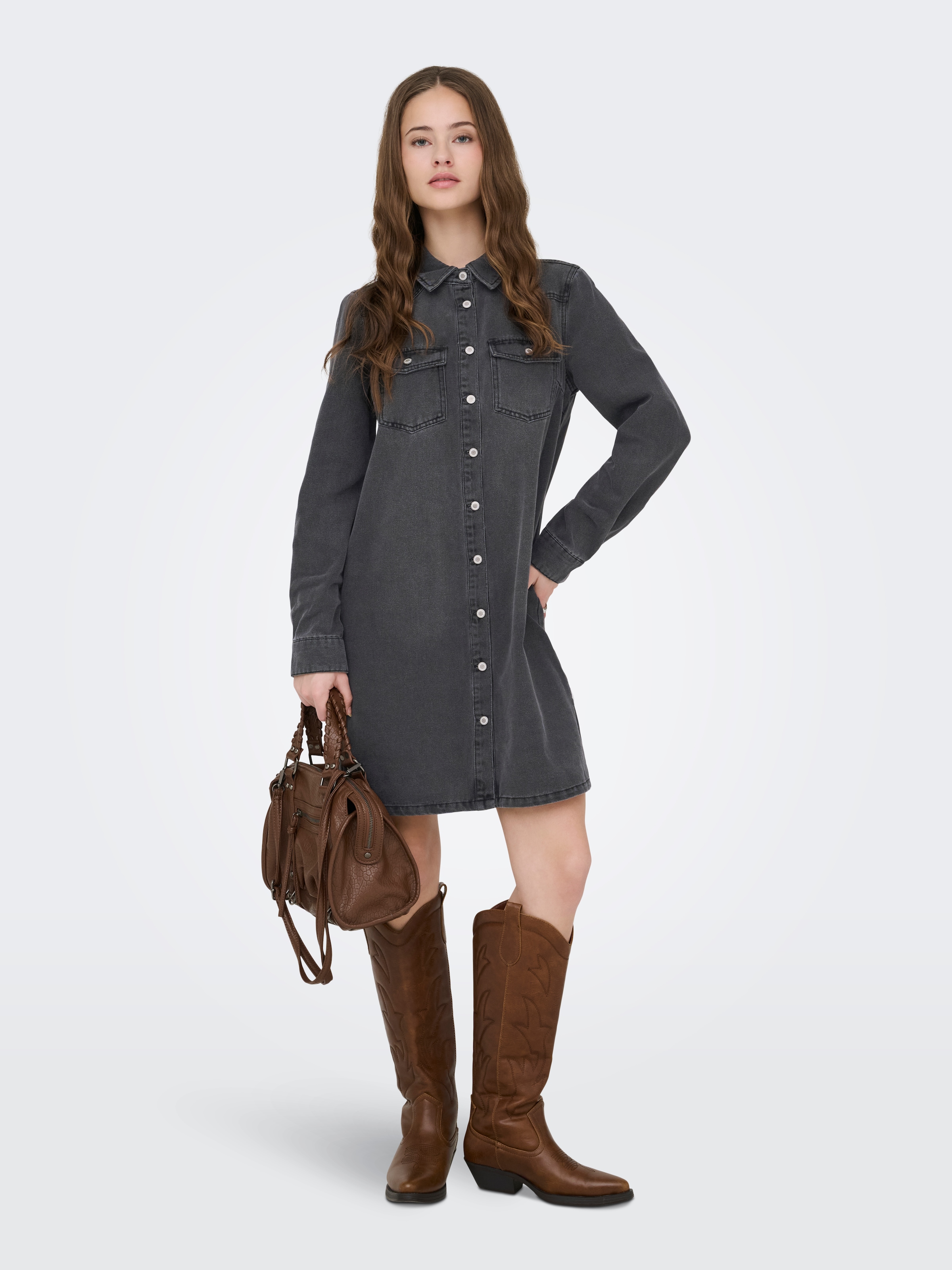 ONLY Robe en jean »ONLLISA L/S DNM DRESS GUA NOOS« Poches poitrine