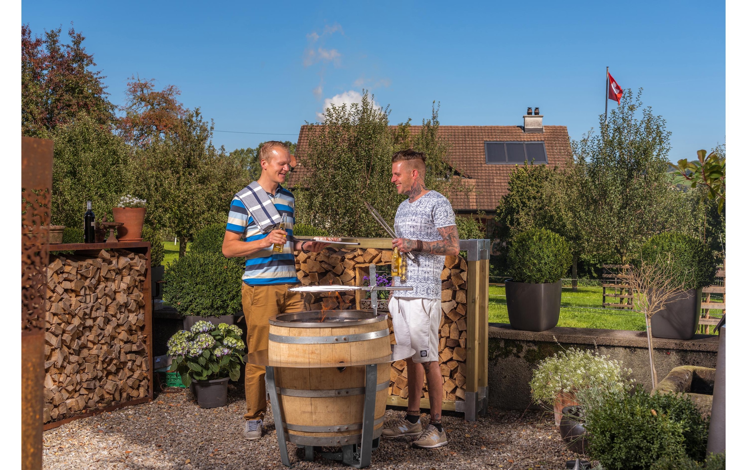 Nouvel Kombigrill »Feuerstelle Barrique«