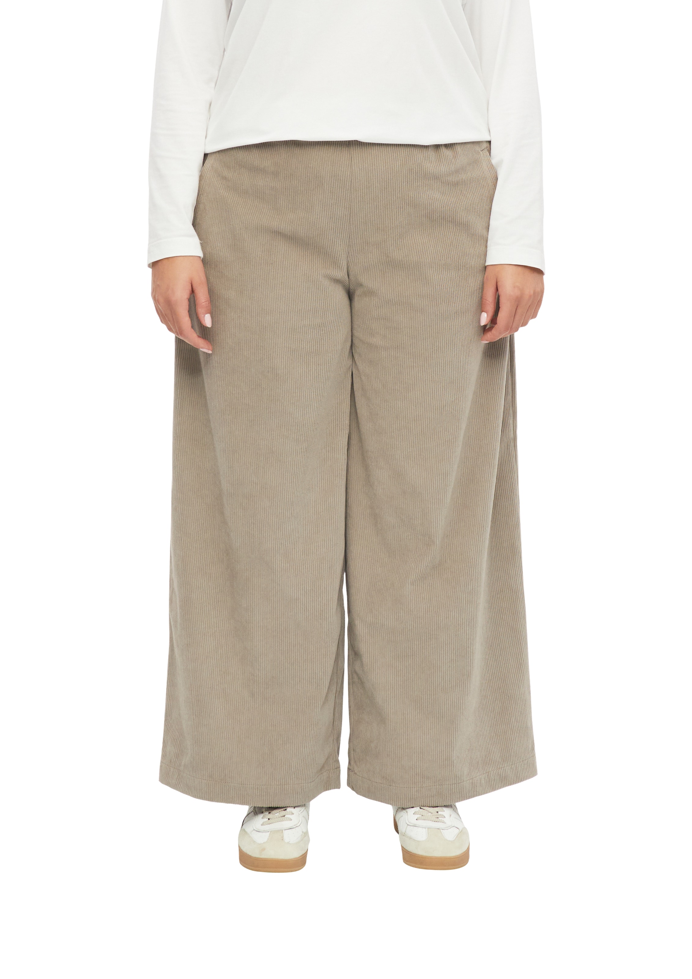 s.Oliver CURVE Pantalon en velours côtelé  mit Elastikbund / Grosse Grössen