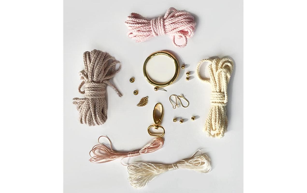 Kreativset »Bastelset Schmuck Makramee With Love«