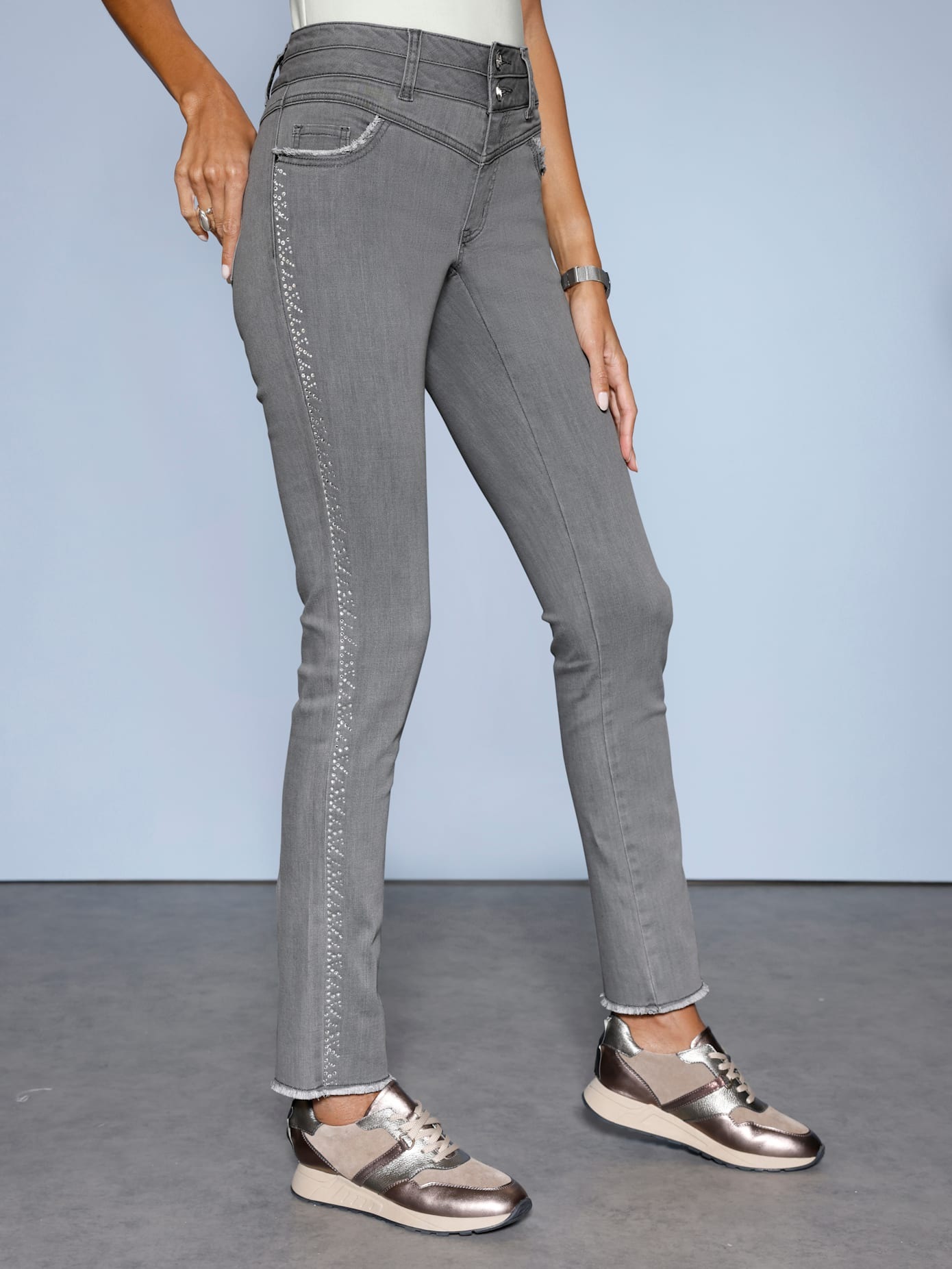 creation L Bequeme Jeans 1