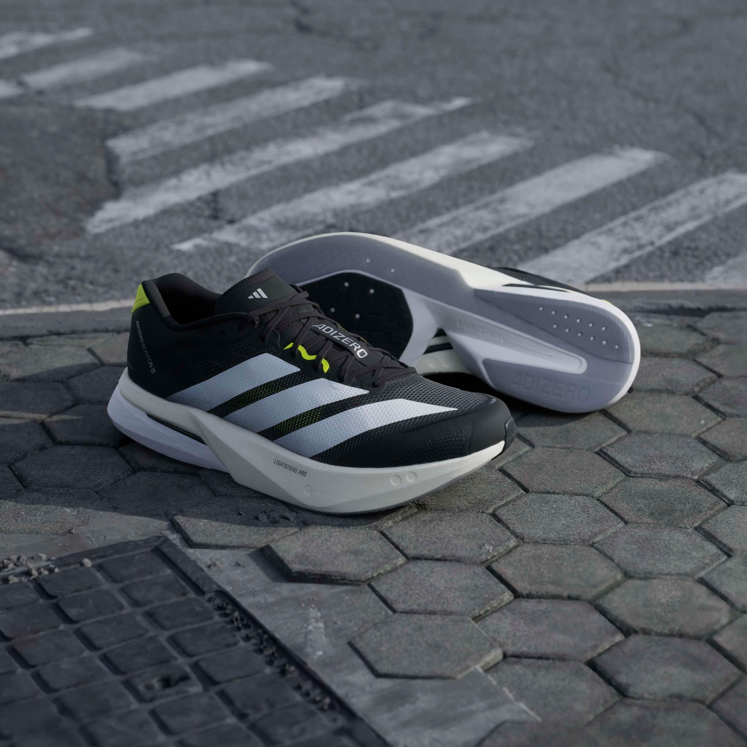 adidas Performance Chaussure de course »ADIZERO BOSTON 13«  Semelle intercalaire ultra légère avec Energyrods