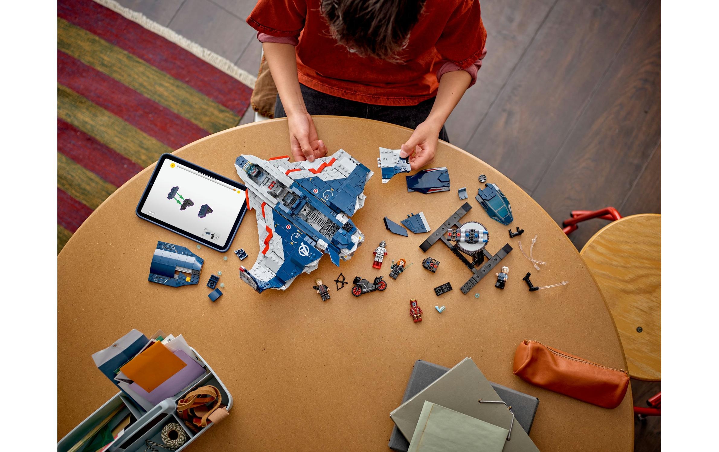 LEGO® Briques de jeu »LEGO® Marvel Avengers: Age of Ultron Quinjet 76325«