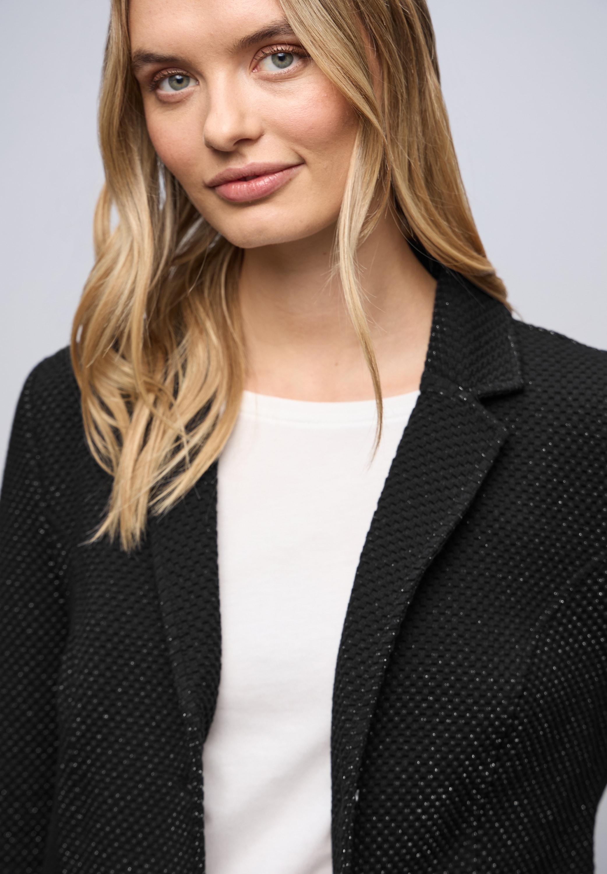 STREET ONE Veste blazer Sanft glitzernder Look und mit feinem Strukturmuster