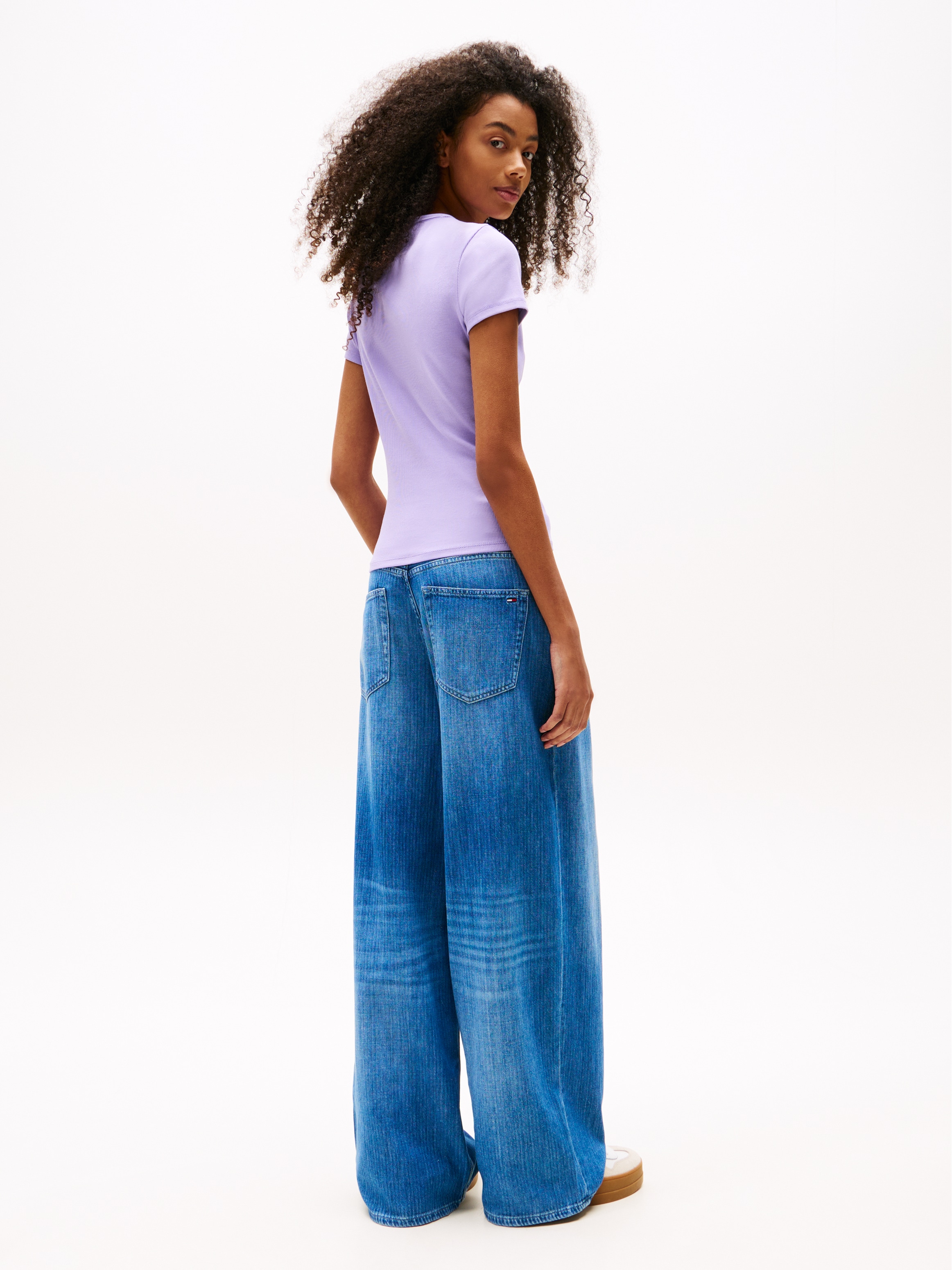 Tommy Jeans T-Shirt »TJW SLIM ESSENTIAL RIB SS«, mit gerippter Struktur
