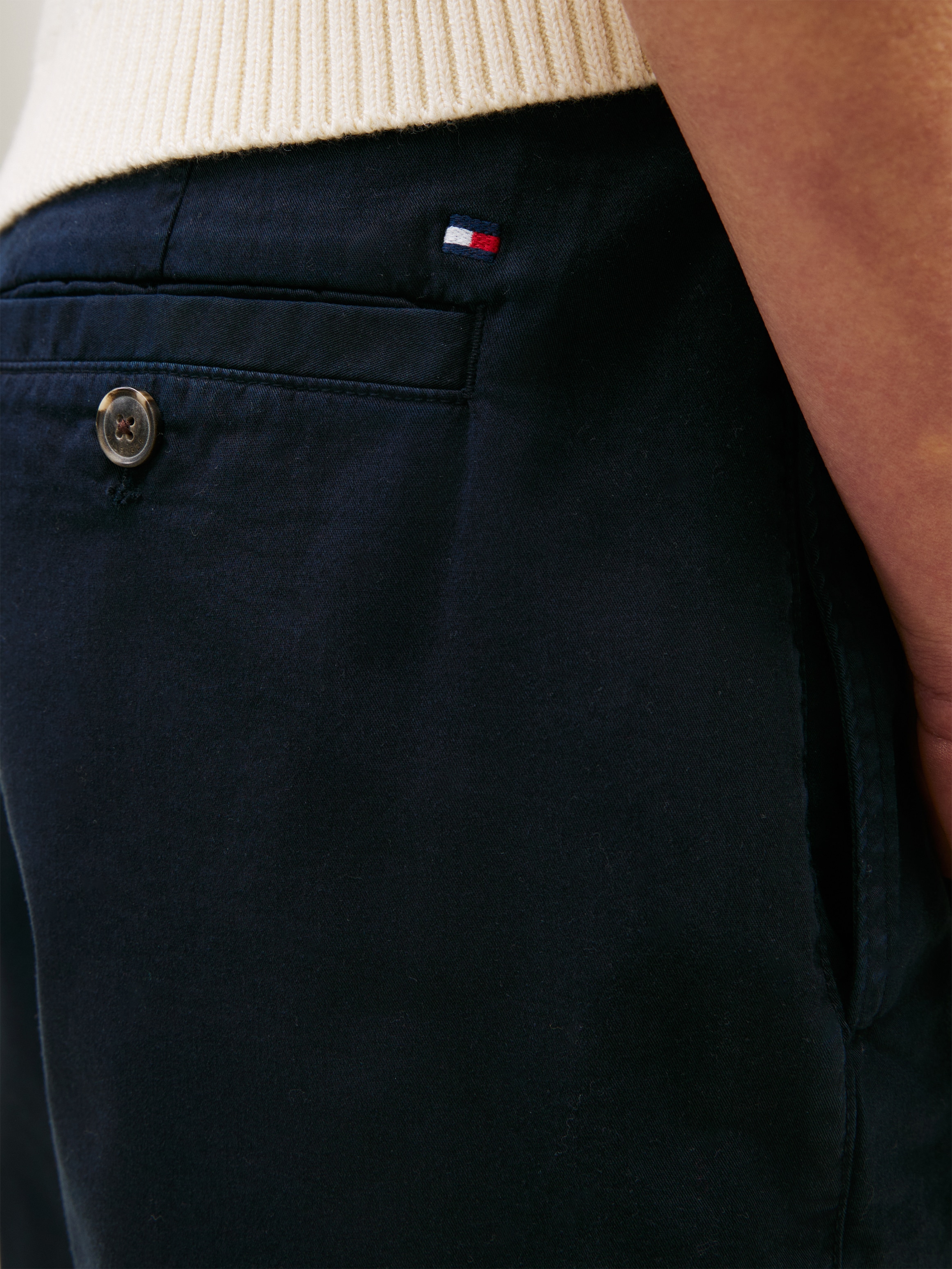 Tommy Hilfiger Short en chino »CO GMD BLEND CHINO SHORT«  mit umgeschlagenem Beinabschluss