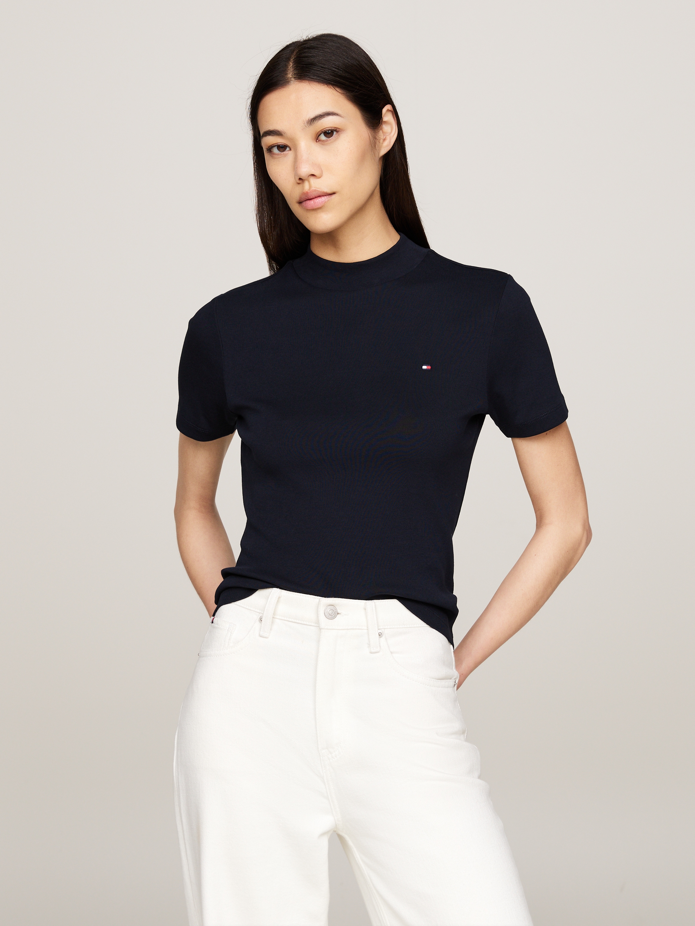 Tommy Hilfiger Stehkragenshirt »NEW CODY SLIM CROP MOCK-NK«, mit Logostickerei