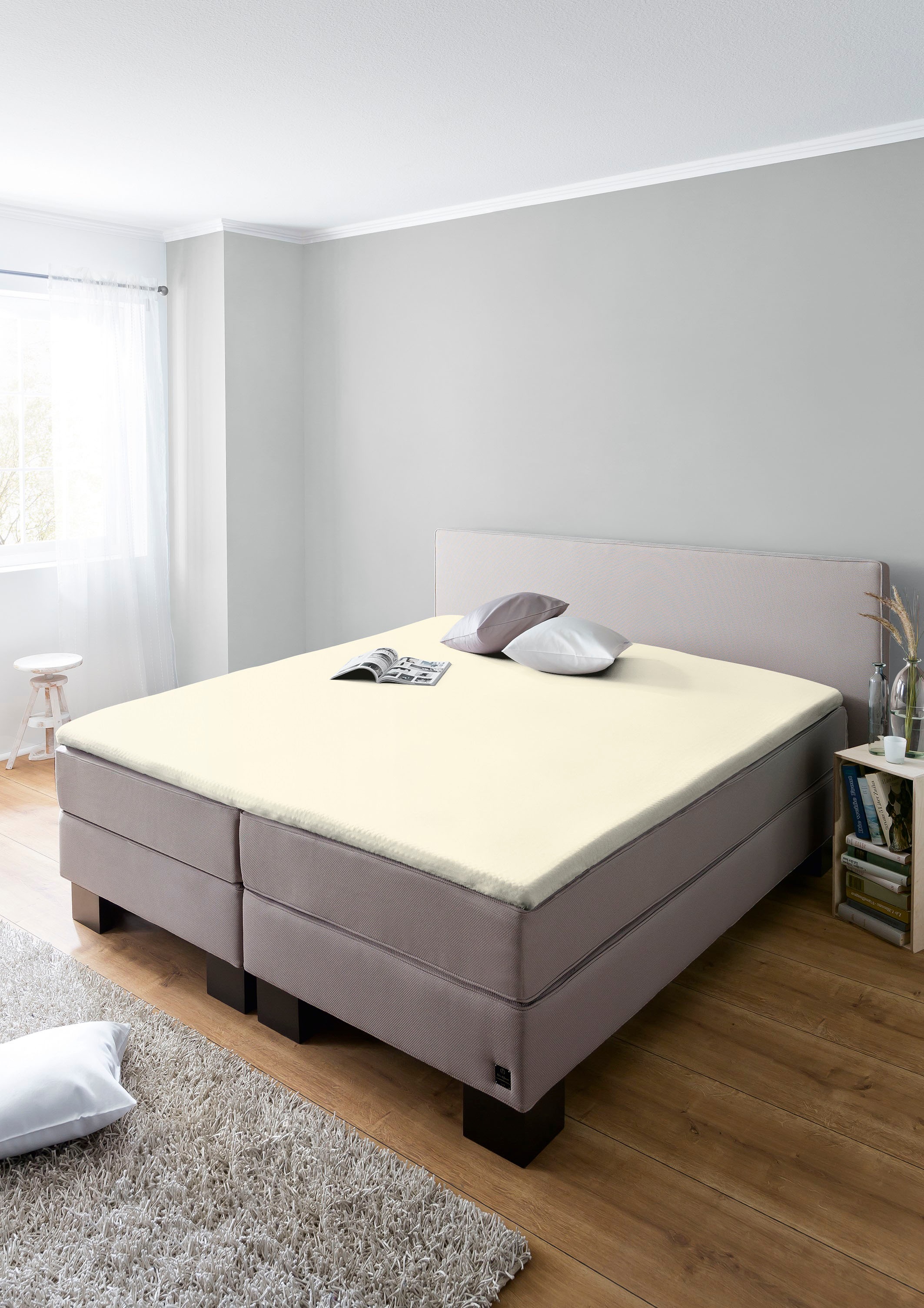 Image of Schiesser Spannbettlaken »Topper-Spannbettlaken«, (1 St.), Strapazierfähigkeit und mit Schutz vor dem Einlaufen bei Ackermann Versand Schweiz