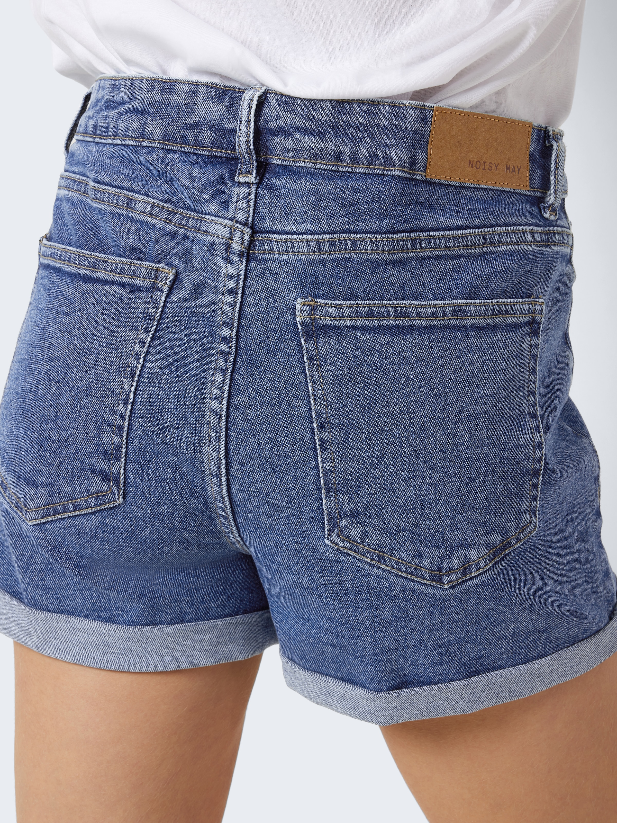 Noisy may Jeansshorts »NMMONI HW DNM SHORTS AZ358MB NOOS«