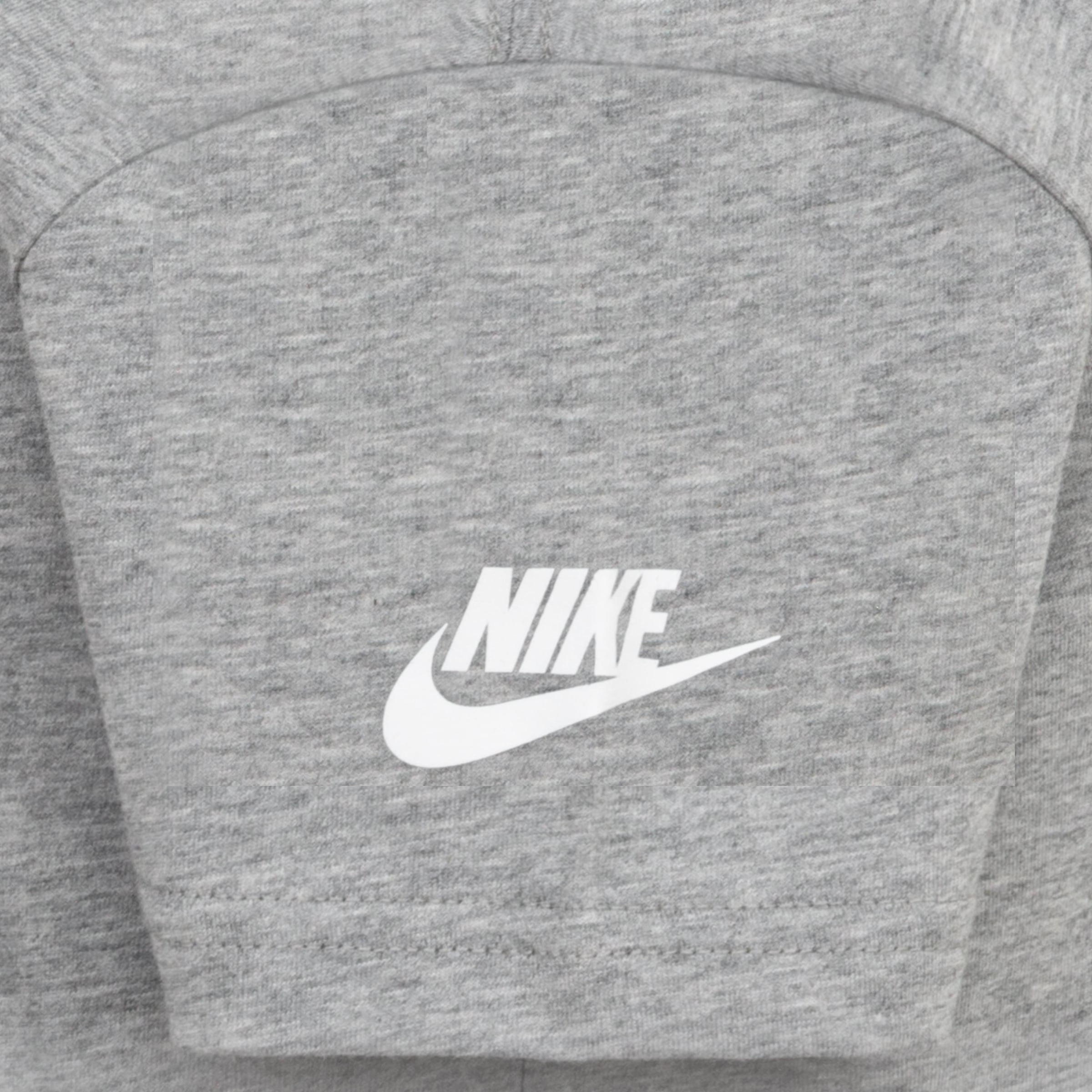 Nike Sportswear T-Shirt »NKN CLUB SEASONAL JERSEY«