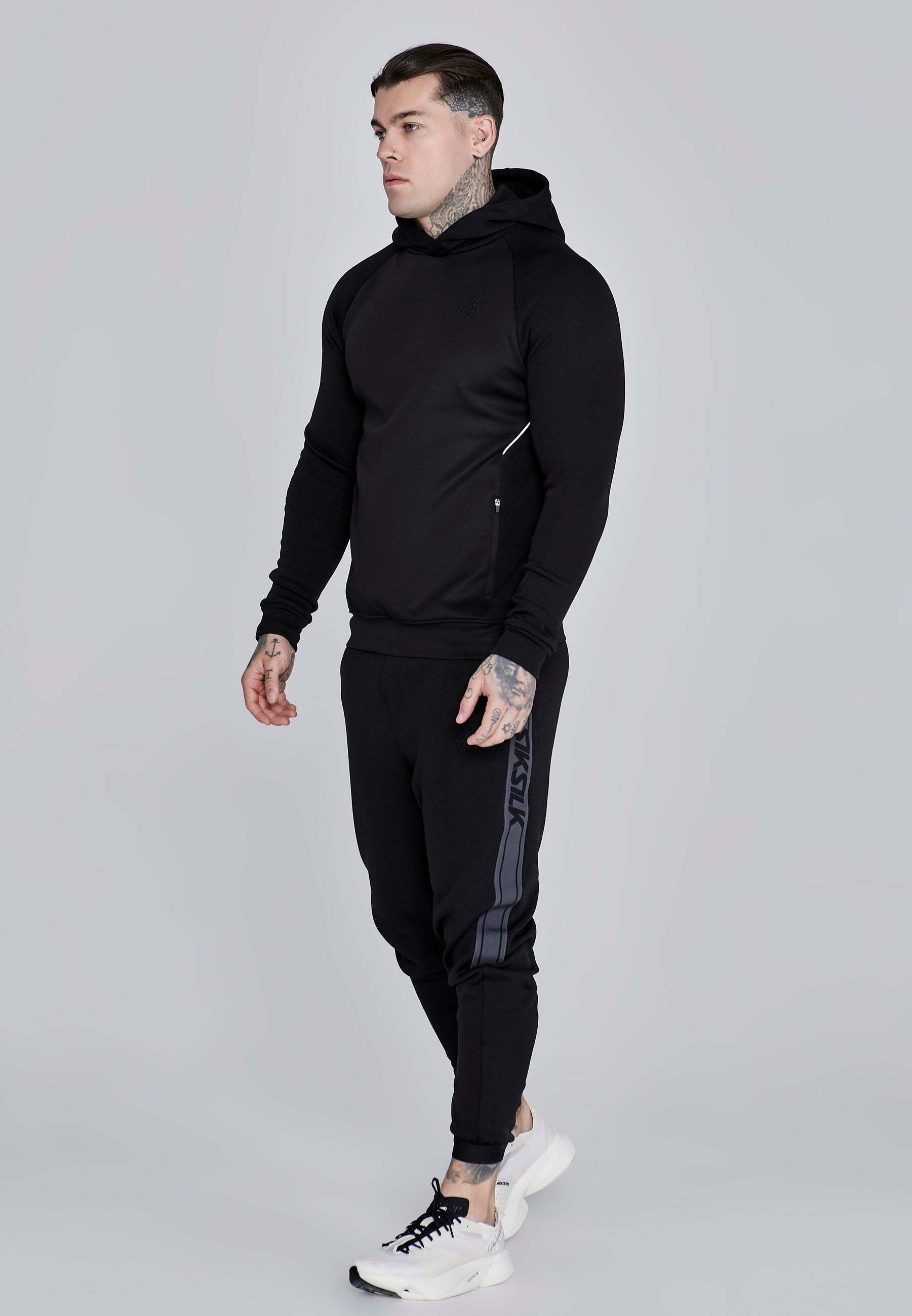 Siksilk Kapuzenpullover »Siksilk Kapuzenpullover Muscle Fit Hoodie«
