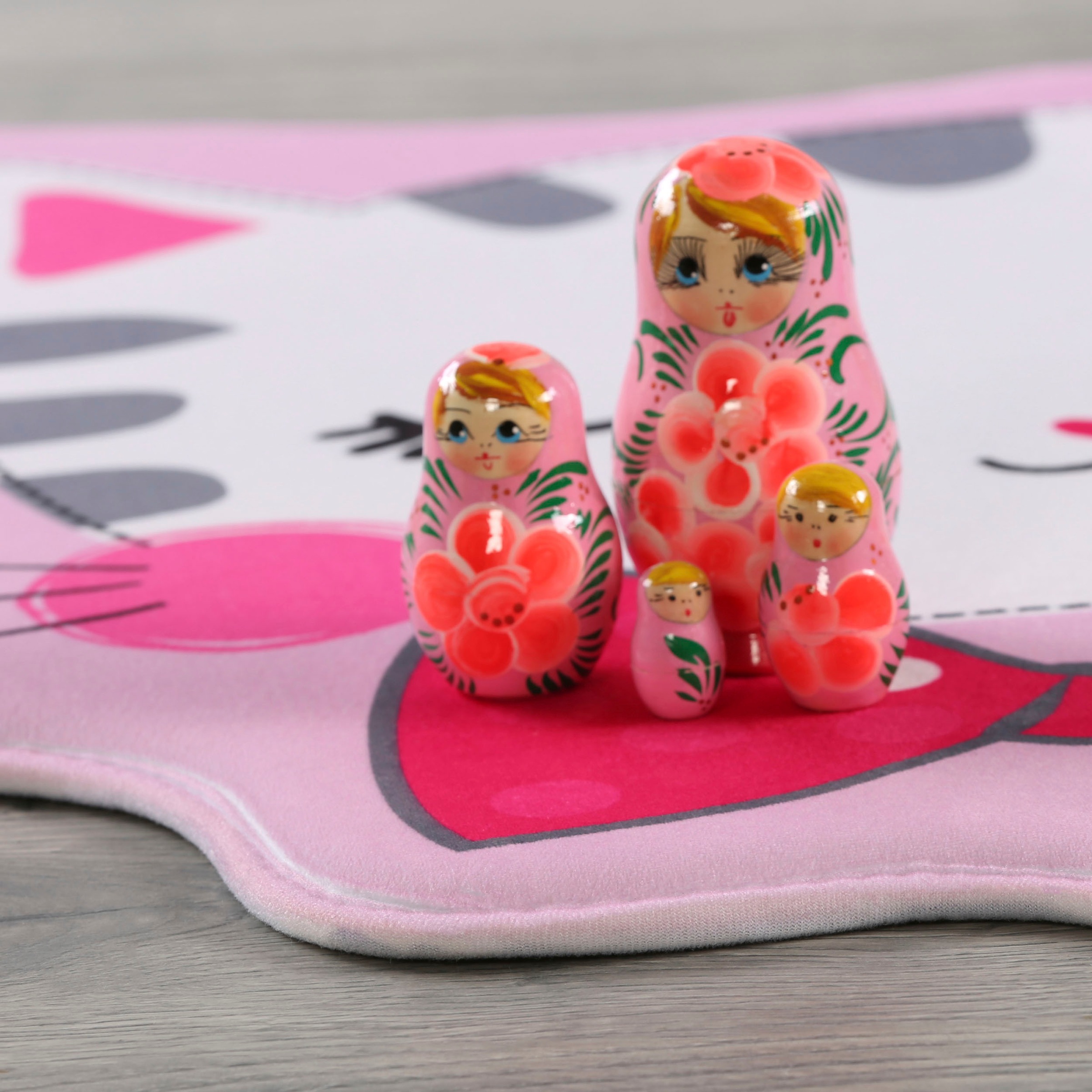 Obsession Kinderteppich »My Mila Kids 142«, Motivform, 8 mm Höhe, Motiv Katze, waschbar, Kinderzimmer
