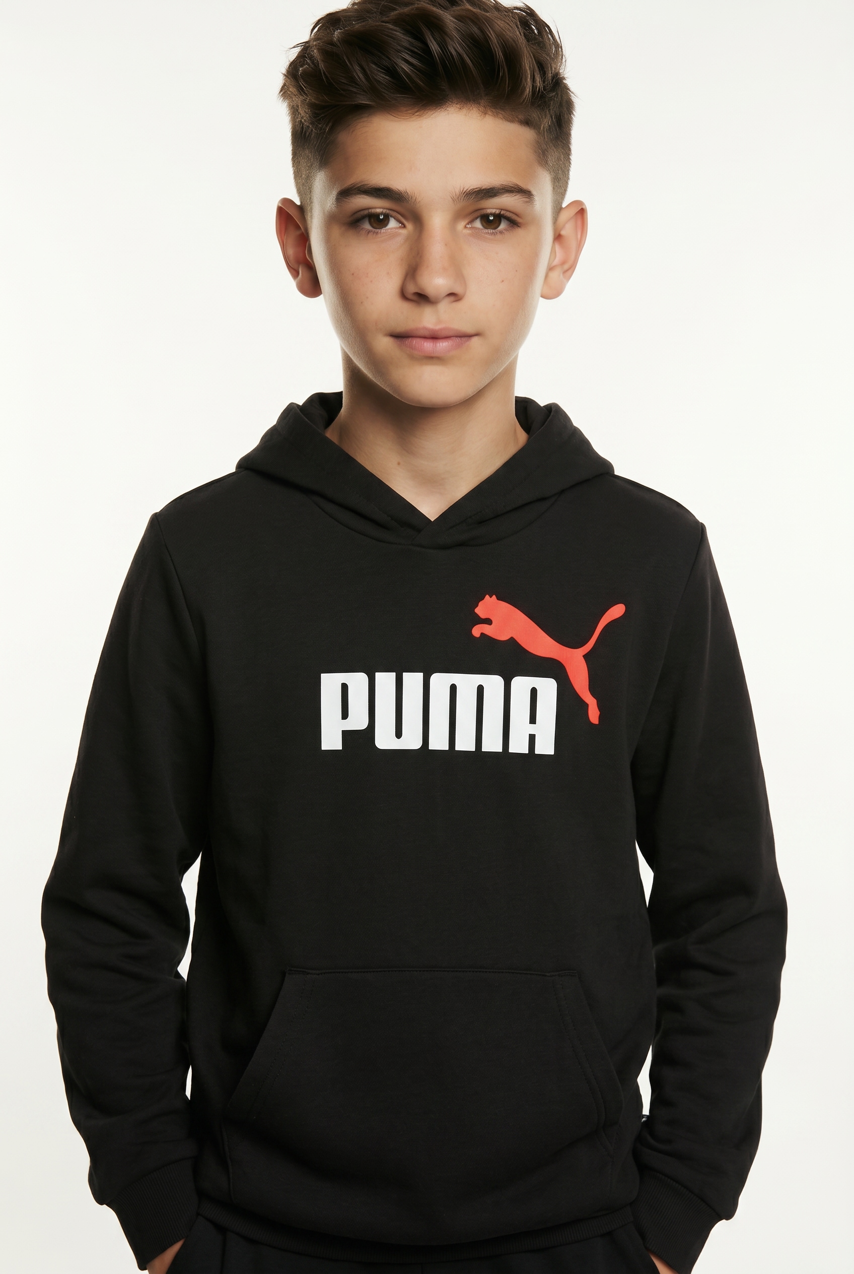 Image of PUMA Kapuzensweatshirt "ESS 2 COLOR NO 1 LOGO HOODIE FL B", mit Kapuze, Rundhalsausschnitt, mit gerippten Bündchen und Saum