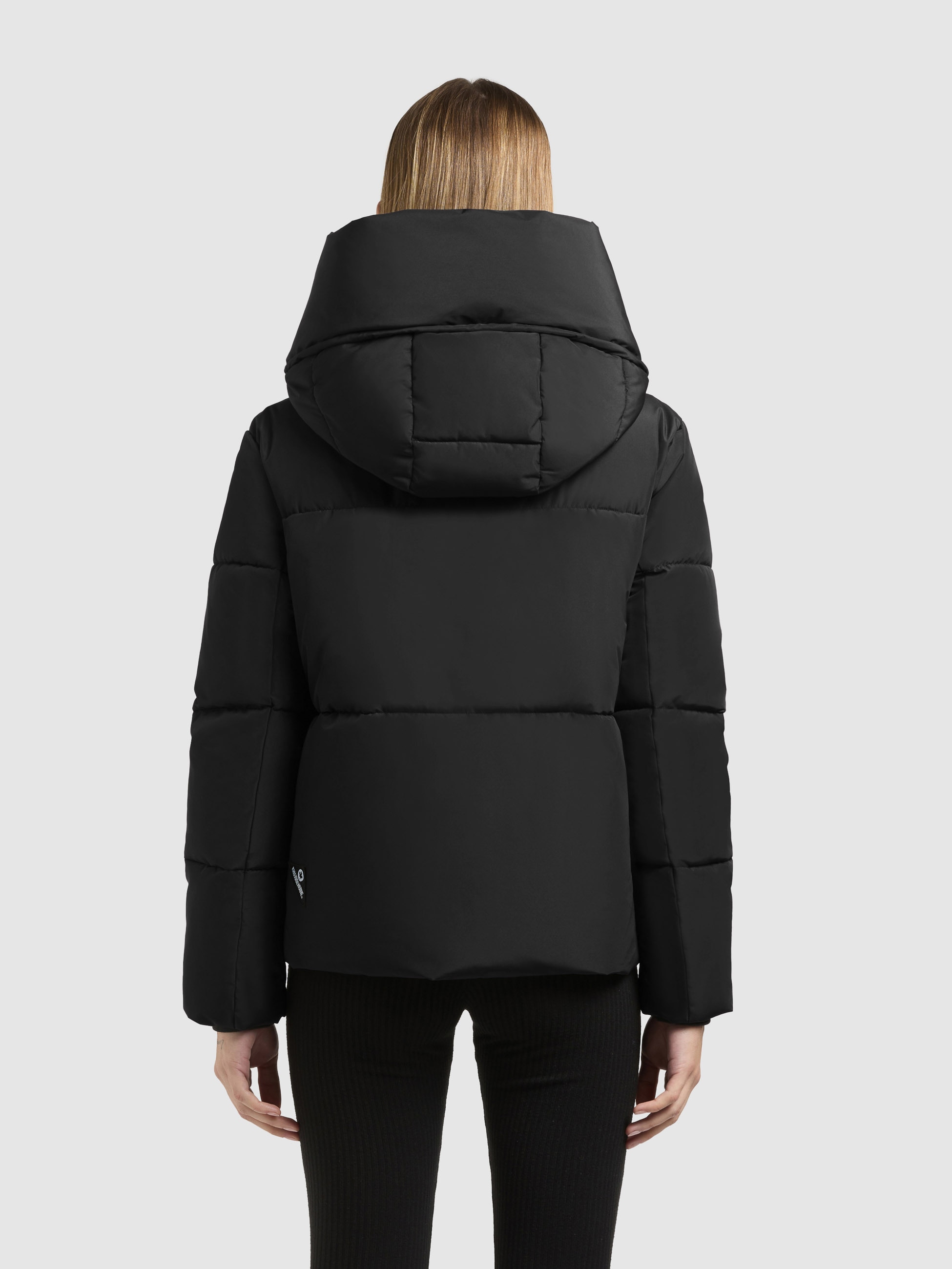 khujo Steppjacke »AUDREY2 MATT« mit Kapuze Reissverschlusstaschen mit Fleecefutter