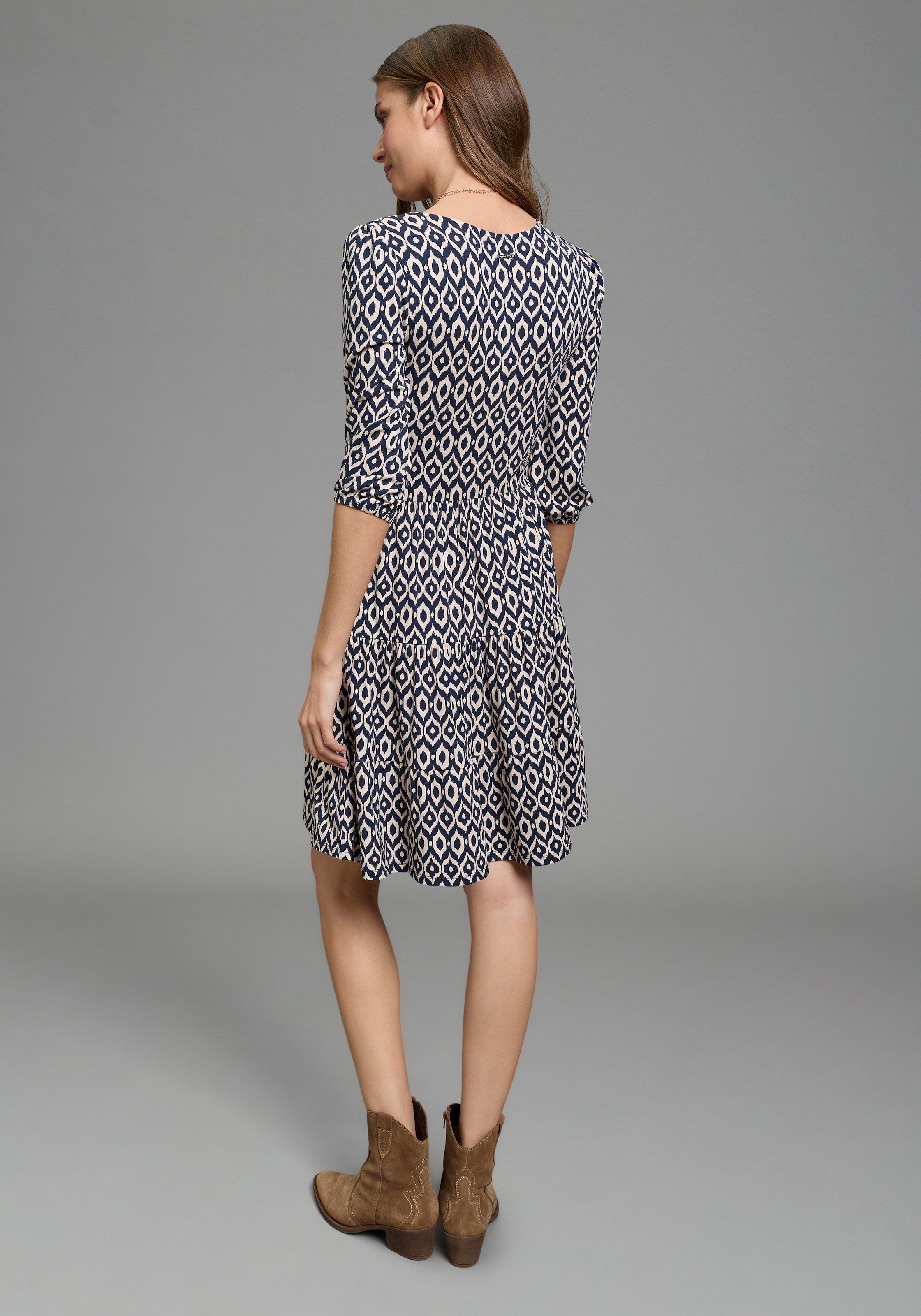Laura Scott Robe en jersey style féminin, coupe cintrée, avec volant à l'ourlet de la robe