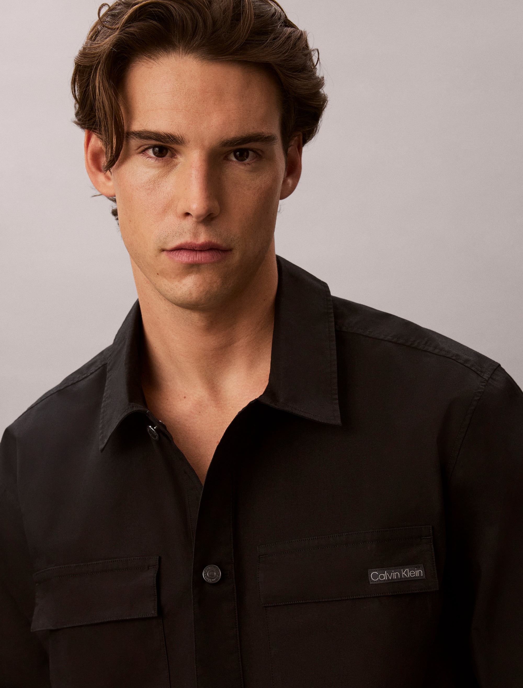 Calvin Klein Jeans Outdoorhemd »Overshirt LS COTTON NYLON UTI« bequeme Passform, Hemdkragen, Markenlabel