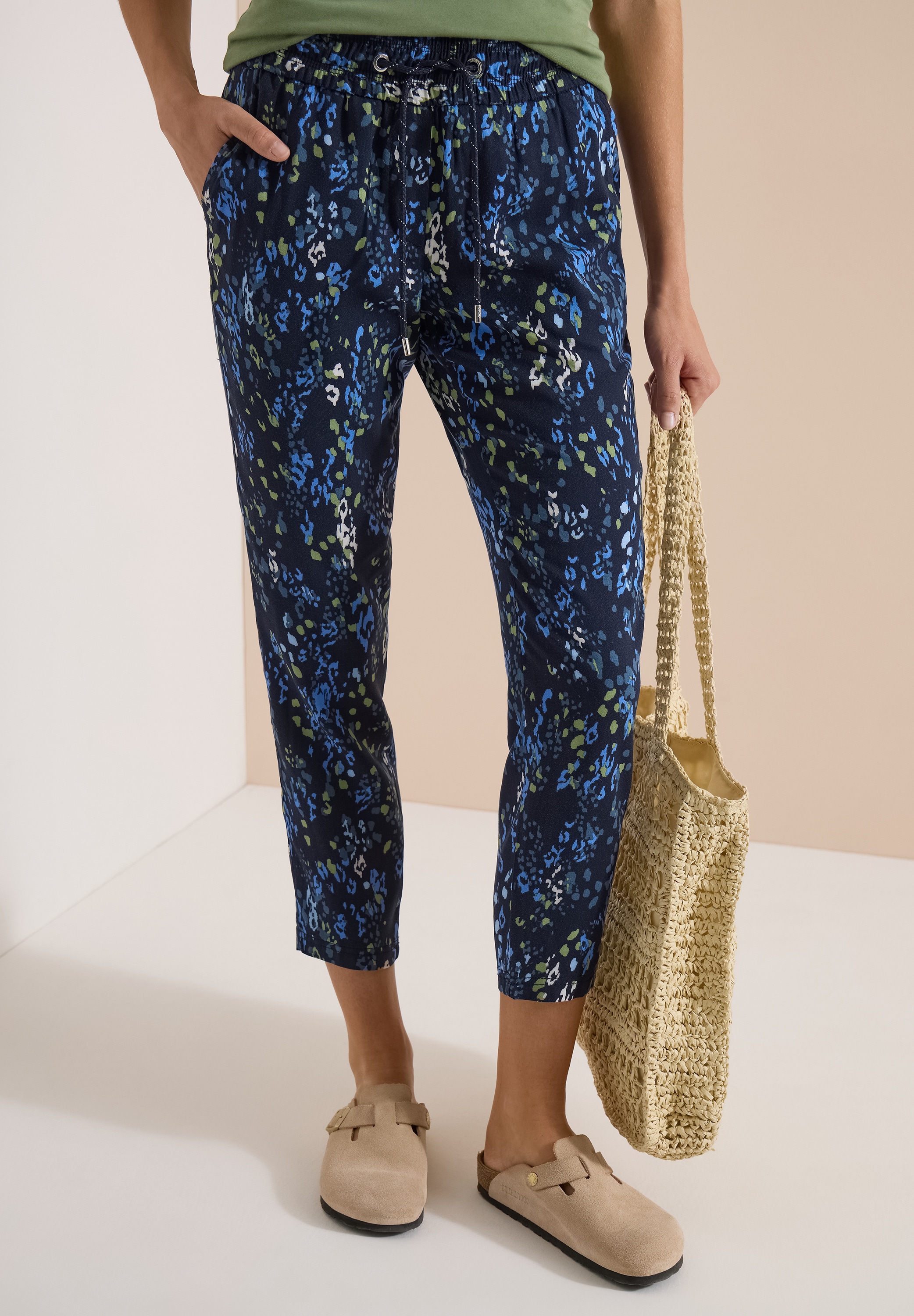 Image of Cecil 7/8-Hose "Style Chelsea" Sommerhose, grafisches Muster, Elastikbund