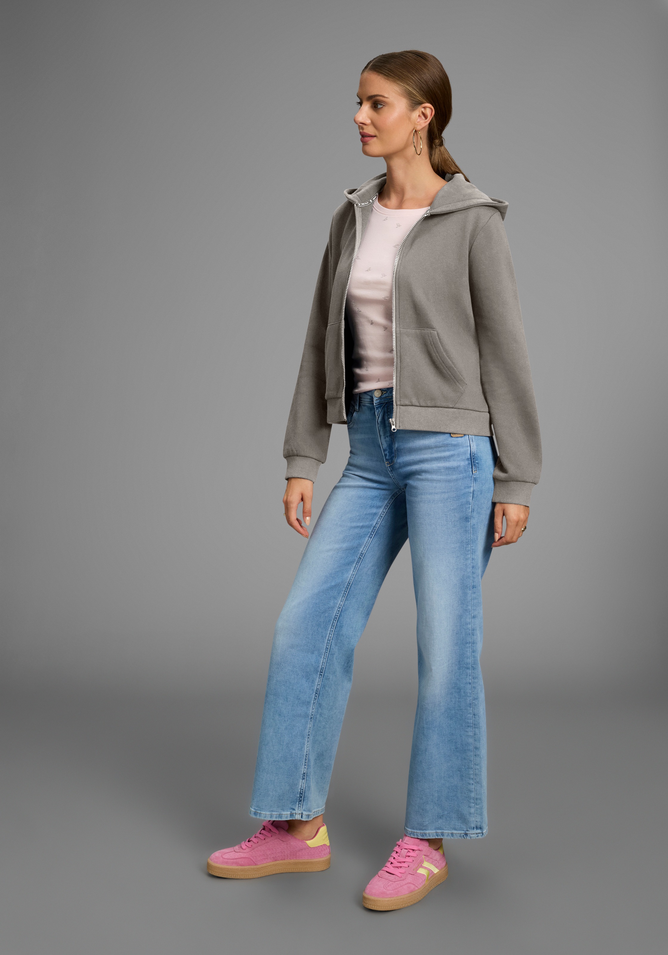 DELMAO Kapuzensweatjacke, mit Reissverschluss, Kapuze & Kängurutasche