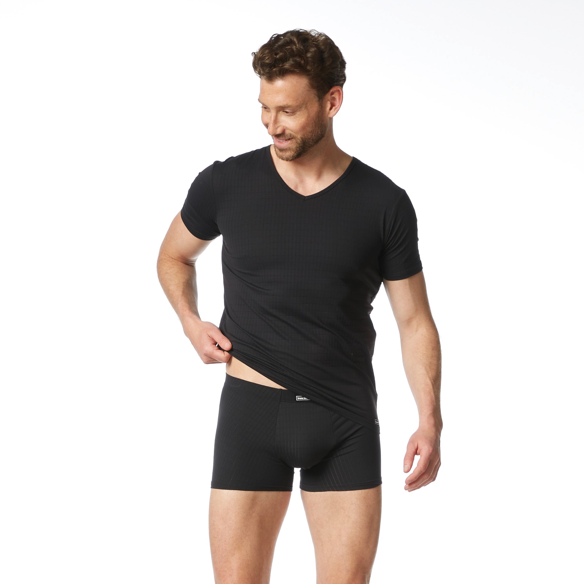 Bruno Banani T-shirt en V »CHECK LINE 2.0« aspect piqué, manches courtes, col en V, mélange coton