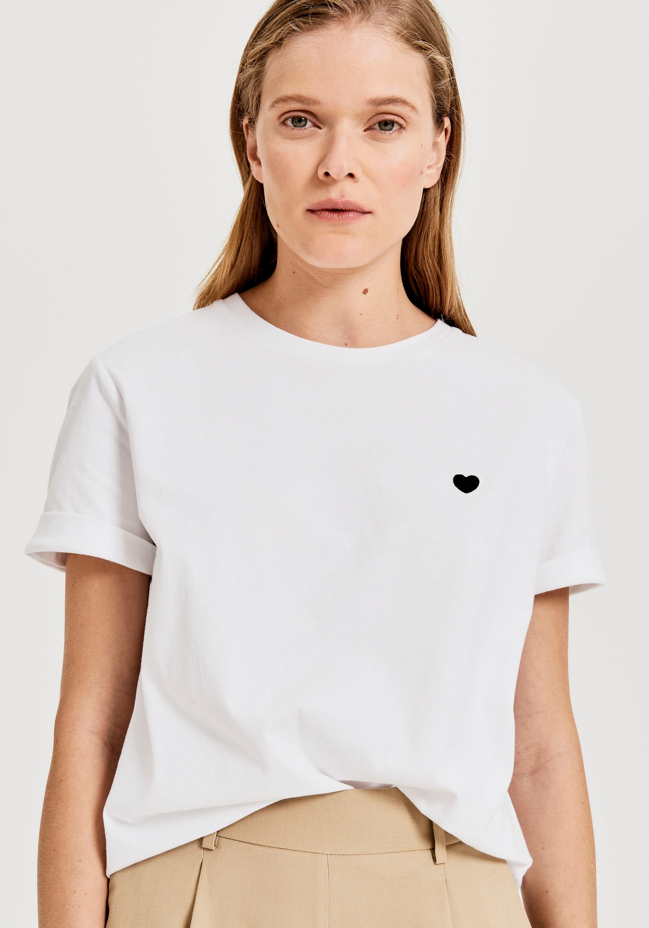 OPUS T-Shirt »Serz«, mit kleiner Herz-Stickerei versandkostenfrei bestellen