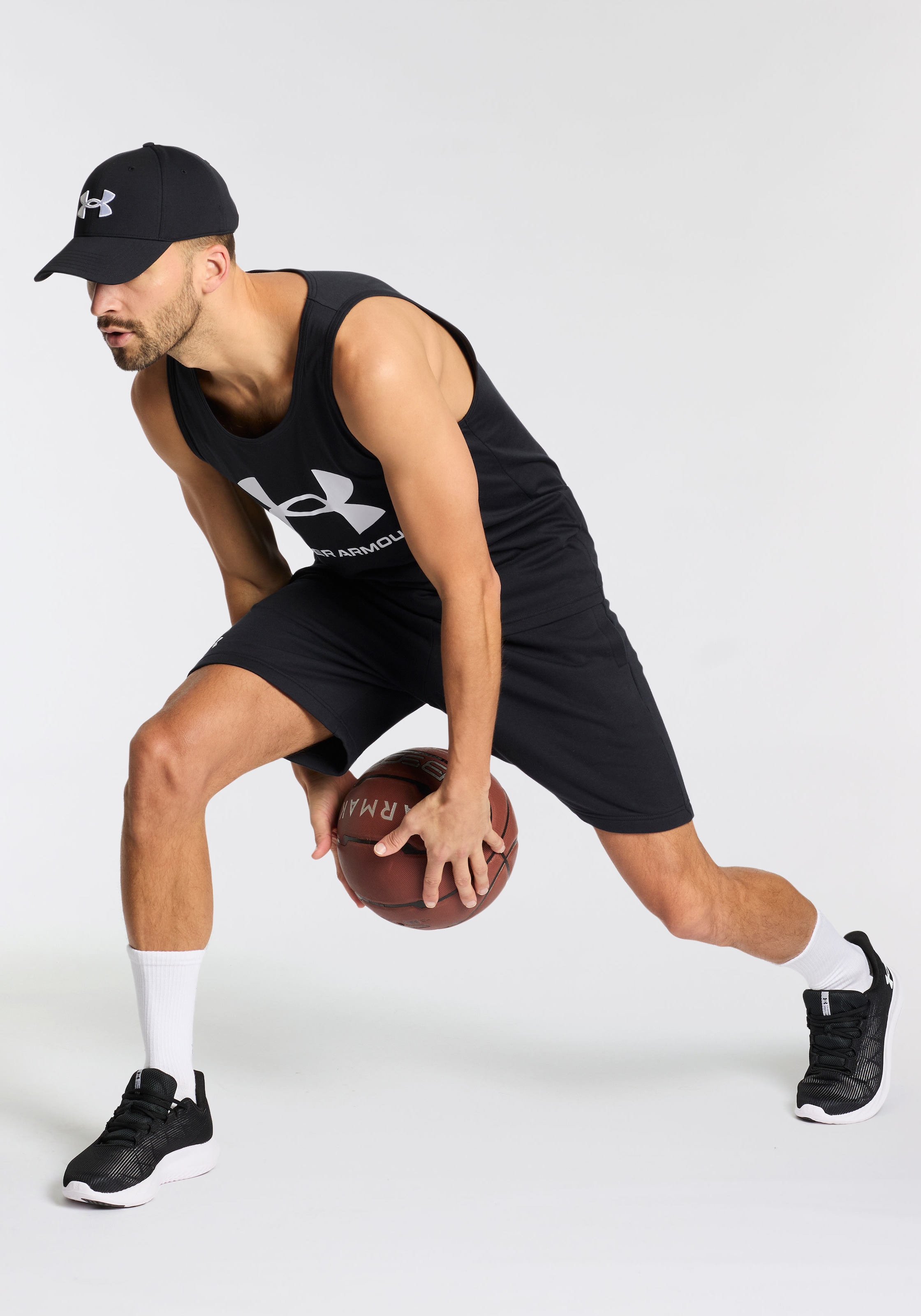 Under Armour® Tennissocken »Unisex UA Performance Tech-Crew-Socken im 3er-Pack«, (3 Paar)