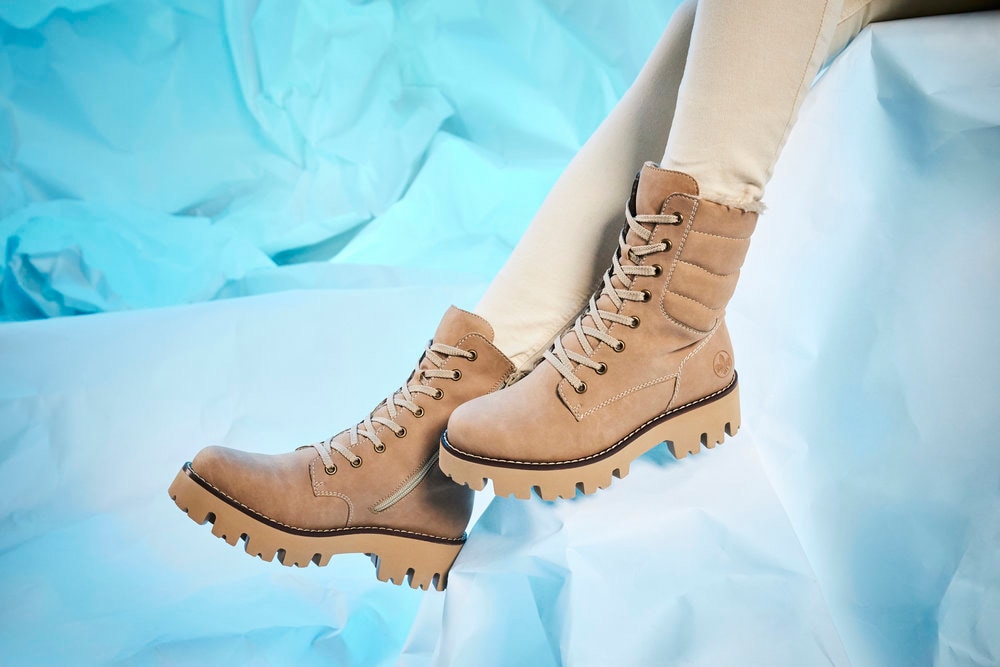 Rieker Bottes d'hiver  , Winterboots, Schnürboots, Profilsohle, mit Innenreissverschluss