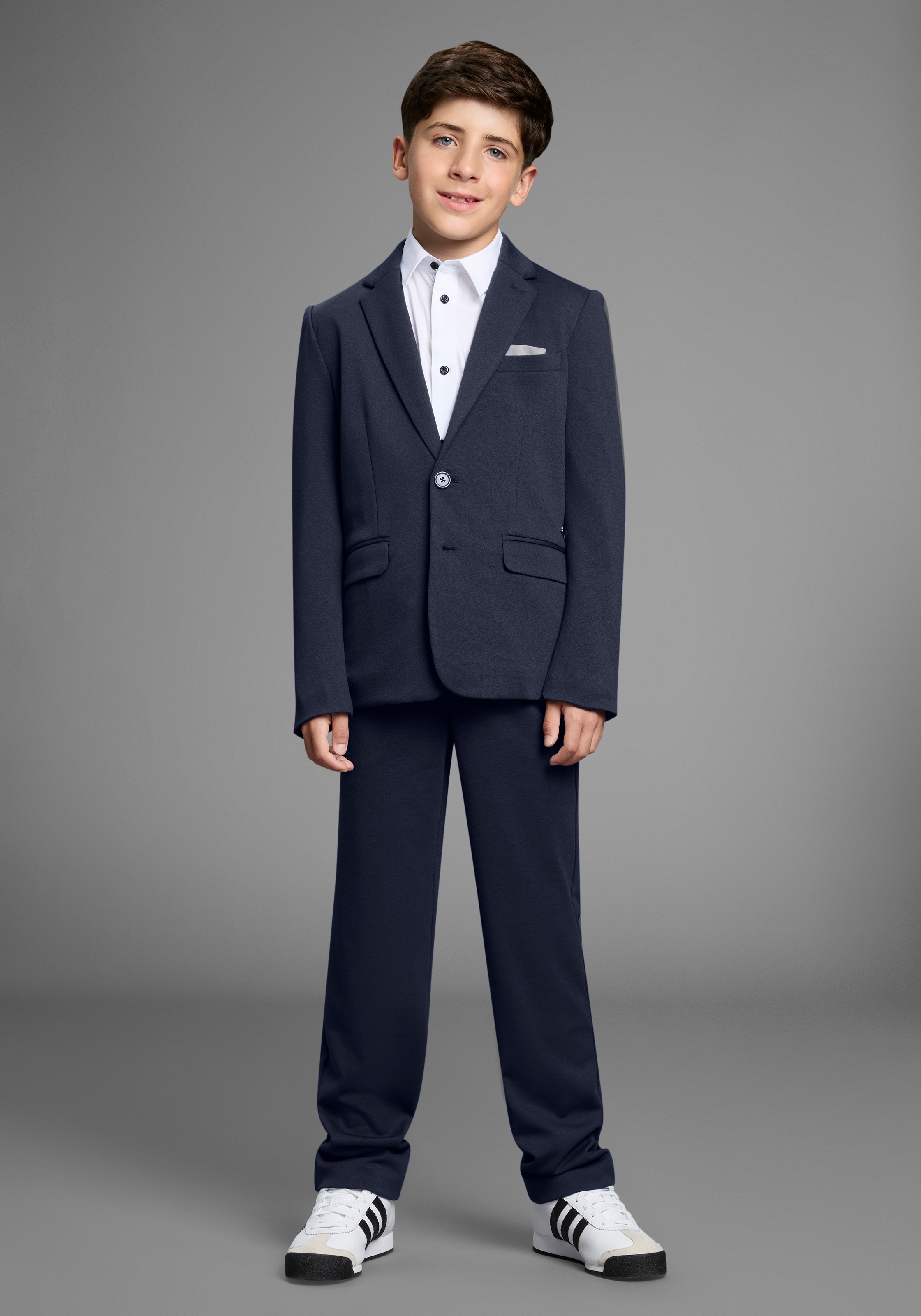 Bruno Banani Costume »2tlg. Jersey Anzug für Jungen« Ensemble, Veste & pantalon, 2 cuis tlg. Basic adapté à toutes occasions. Costume jersey élégant pour adolescents
