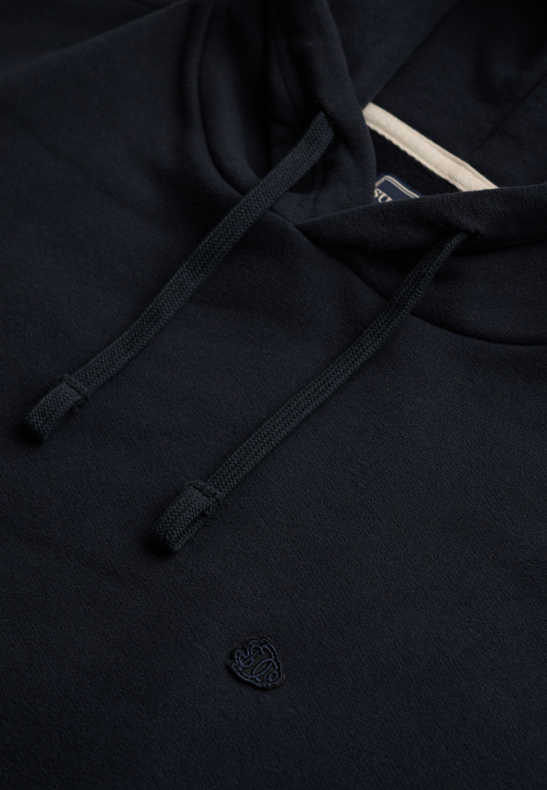 Superdry Sweat à capuche »ESSENTIAL SDCO LOGO HOOD«, mélange coton, coupe régulière
