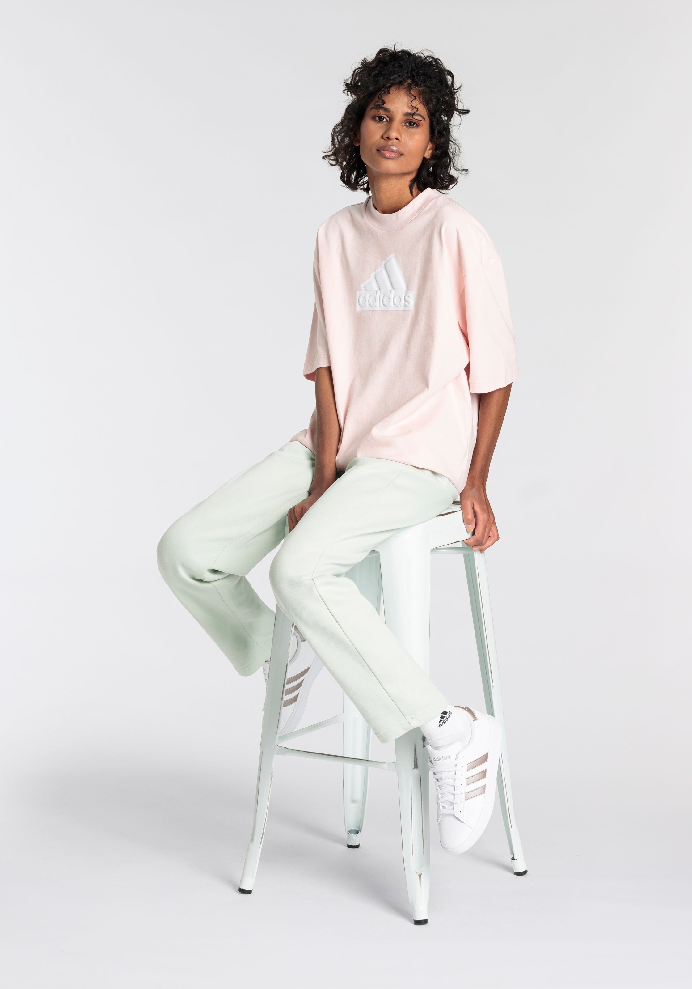 adidas Sportswear T-Shirt »W FI BOS BF TEE«