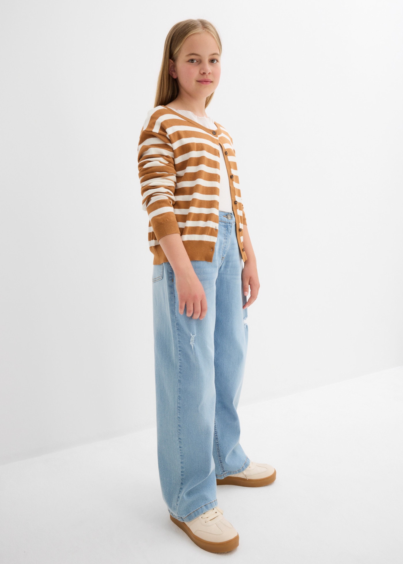 bonprix Weite Jeans lockere Passform, Mid Waist, mit Five-Pocket-Style