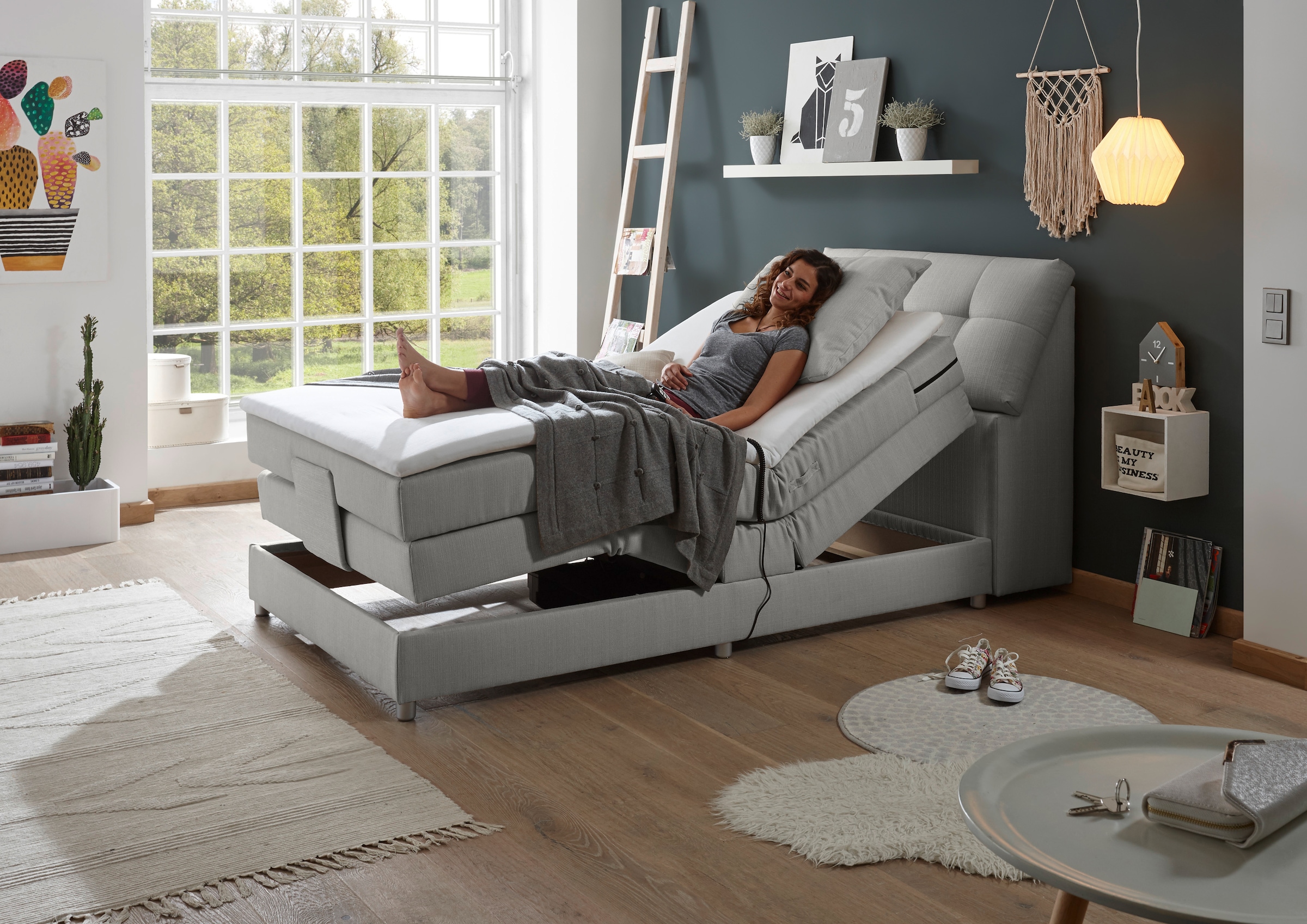 ED EXCITING DESIGN Lit boxspring »Carpino wahlweise in den Breiten 120cm oder 180cm erhältlich« inkl. Motor, Stauraum im Kopfteil und Topper