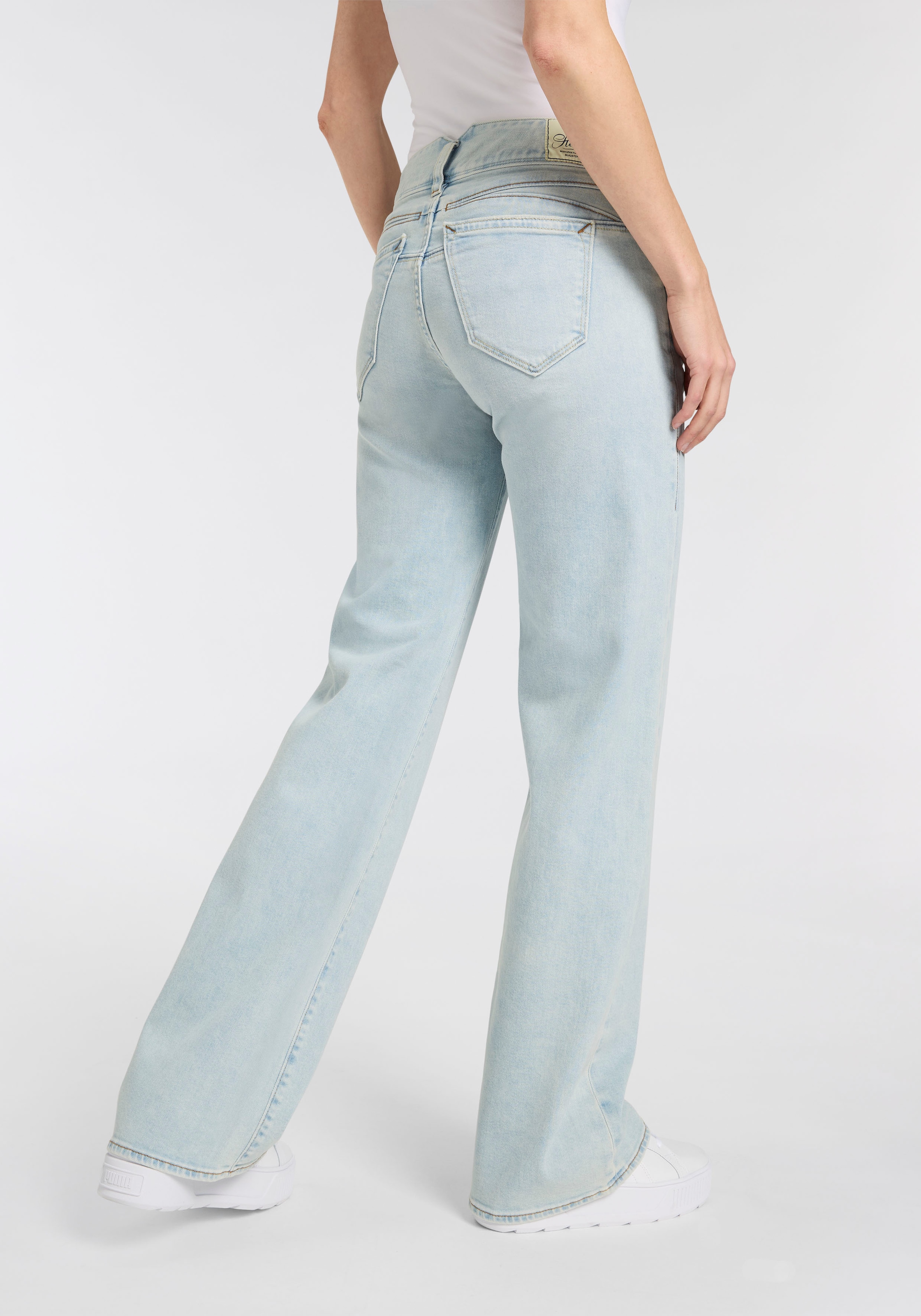 Herrlicher 5-Pocket-Jeans »Prime New Denim Comfort«, mit Spitzbund hinten