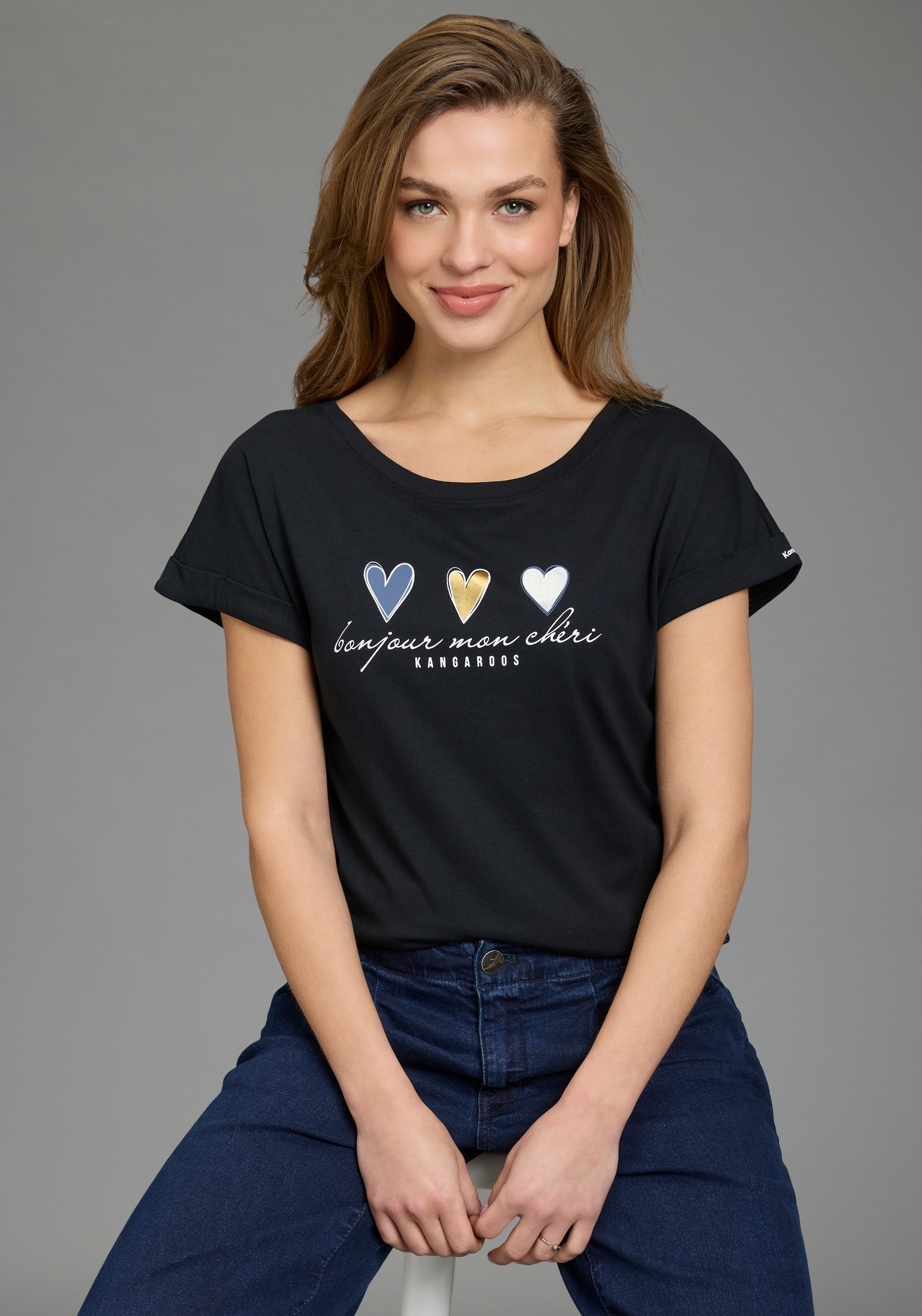 KangaROOS Kurzarmshirt mit süssen Herz-Logodruck